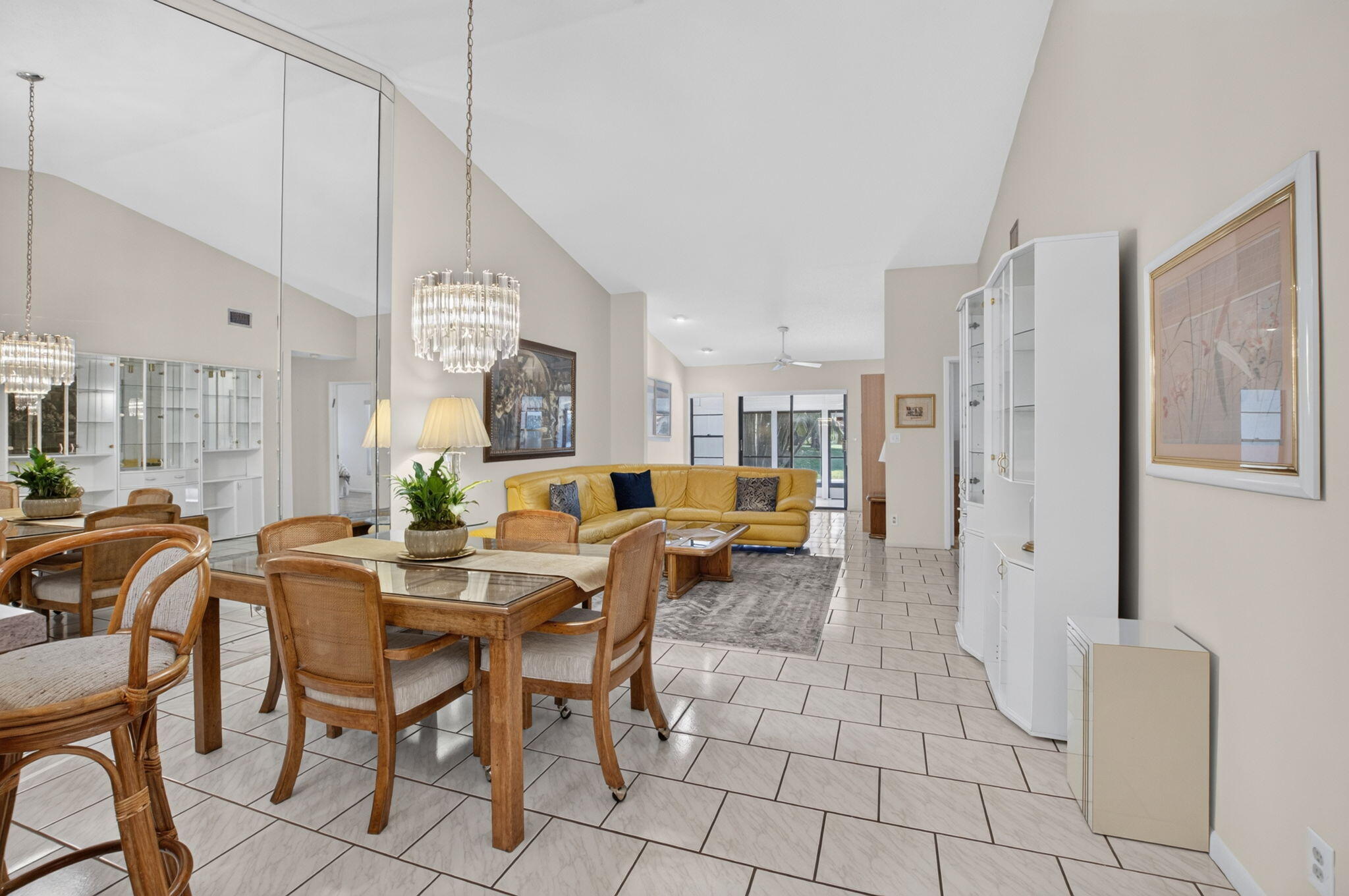 10546 Beach Palm Court B Property Photo 13