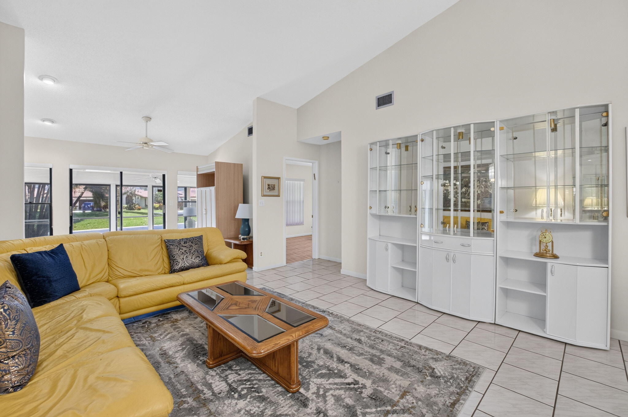 10546 Beach Palm Court B Property Photo 16