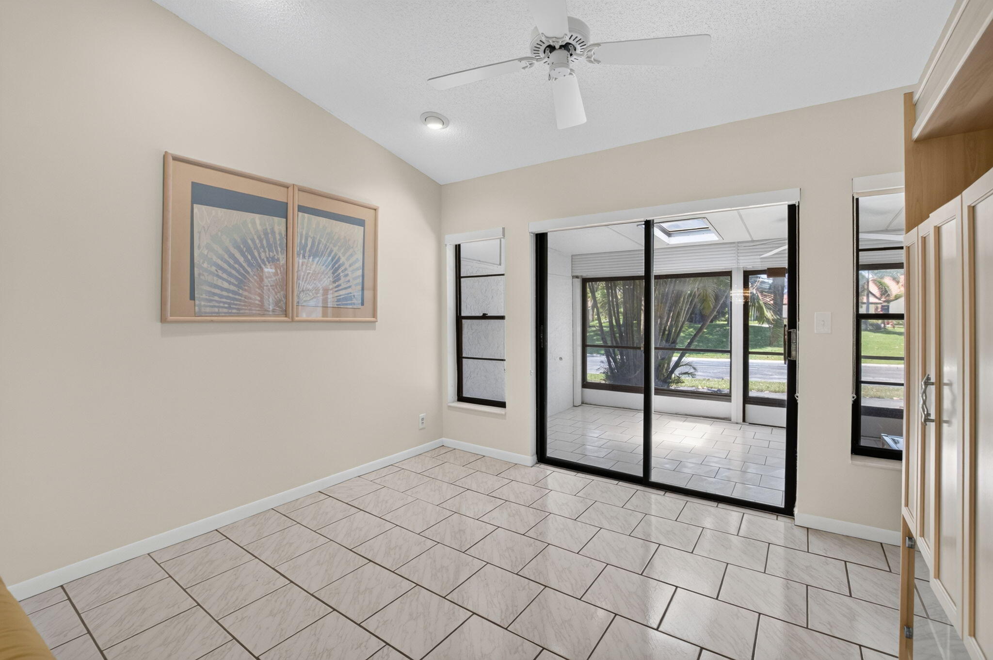 10546 Beach Palm Court B Property Photo 18