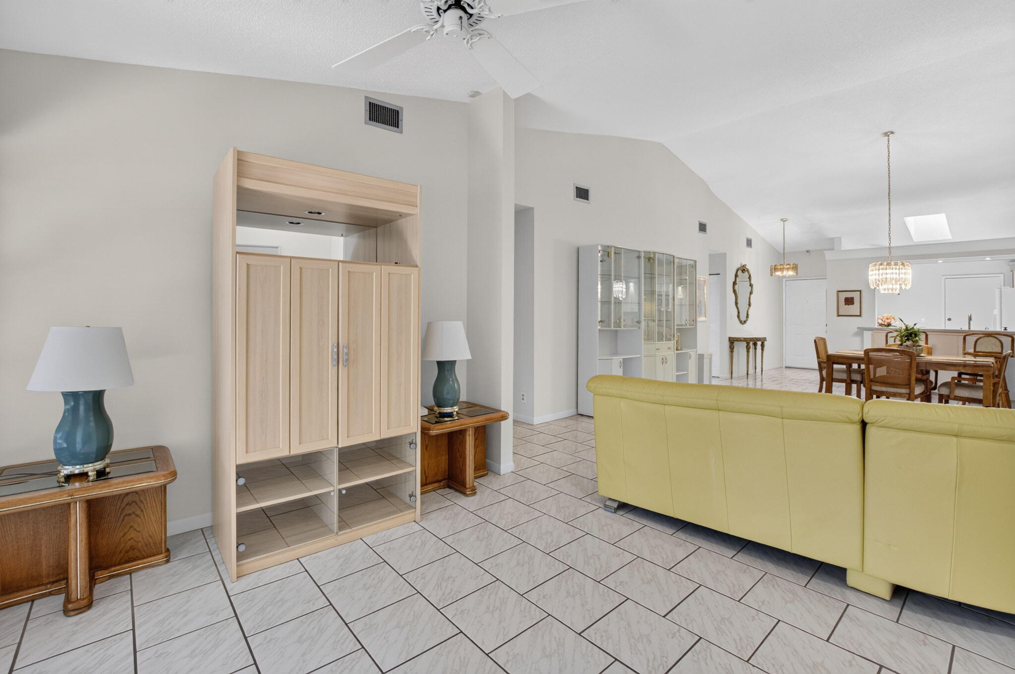10546 Beach Palm Court B Property Photo 20