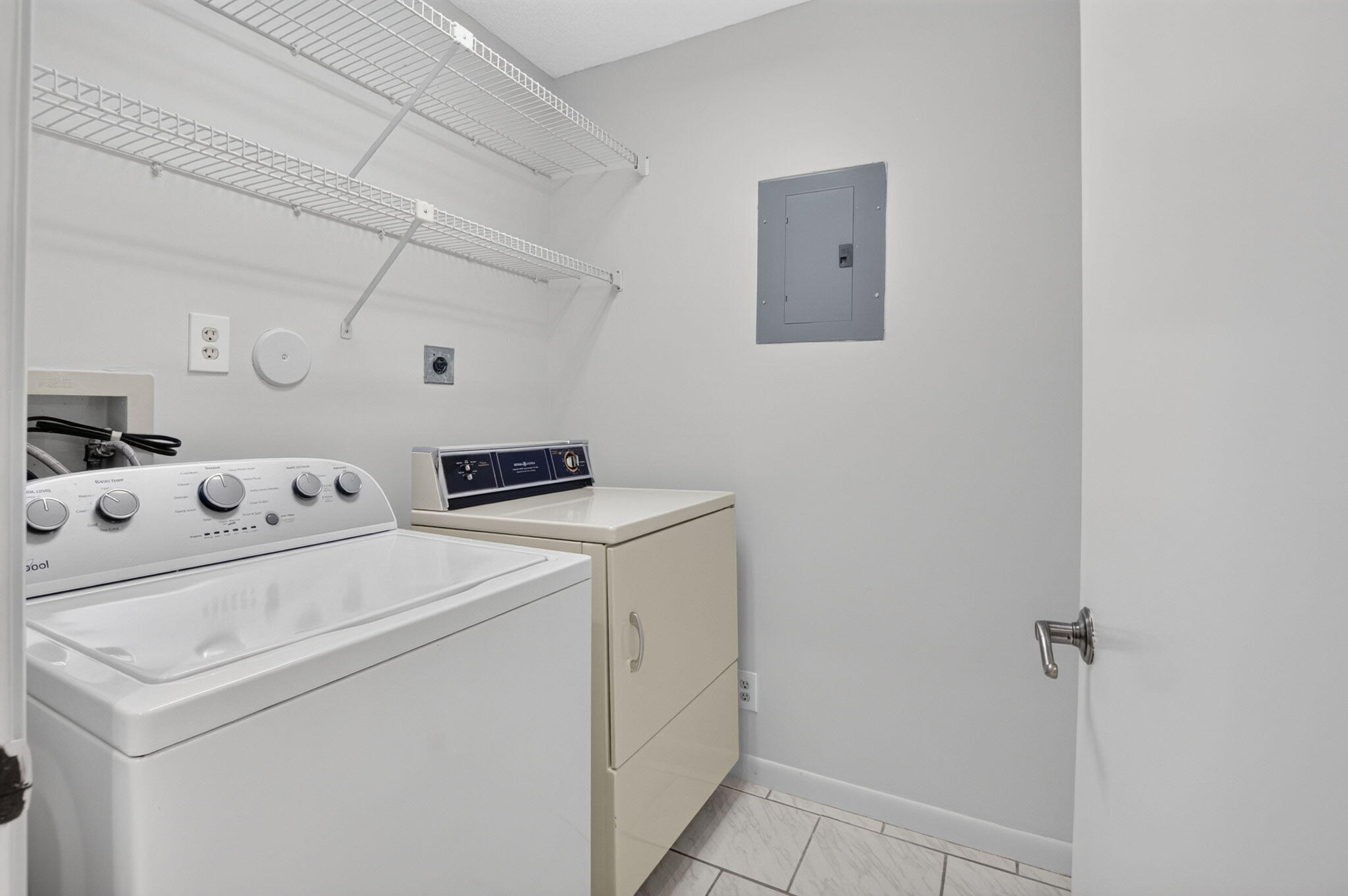 10546 Beach Palm Court B Property Photo 32