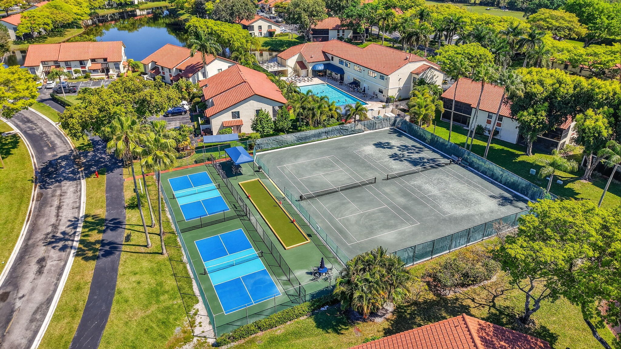 10546 Beach Palm Court B Property Photo 37