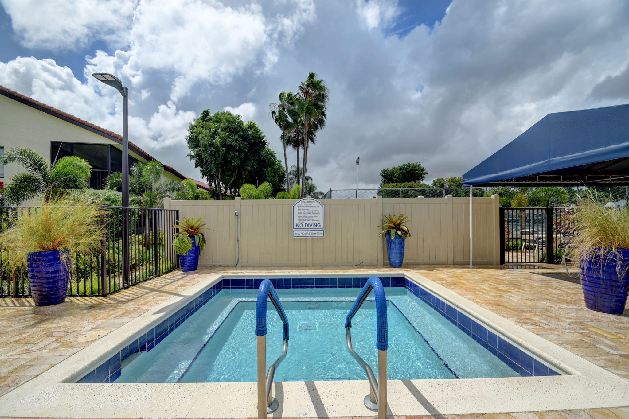 10546 Beach Palm Court B Property Photo 46