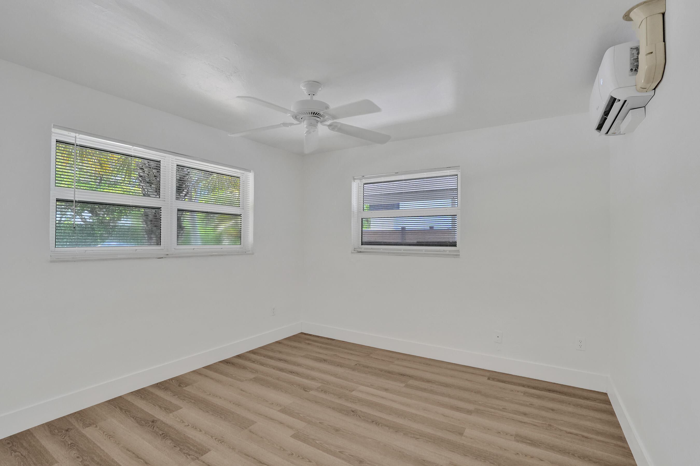 2020 Ne 15th Street Property Photo 13