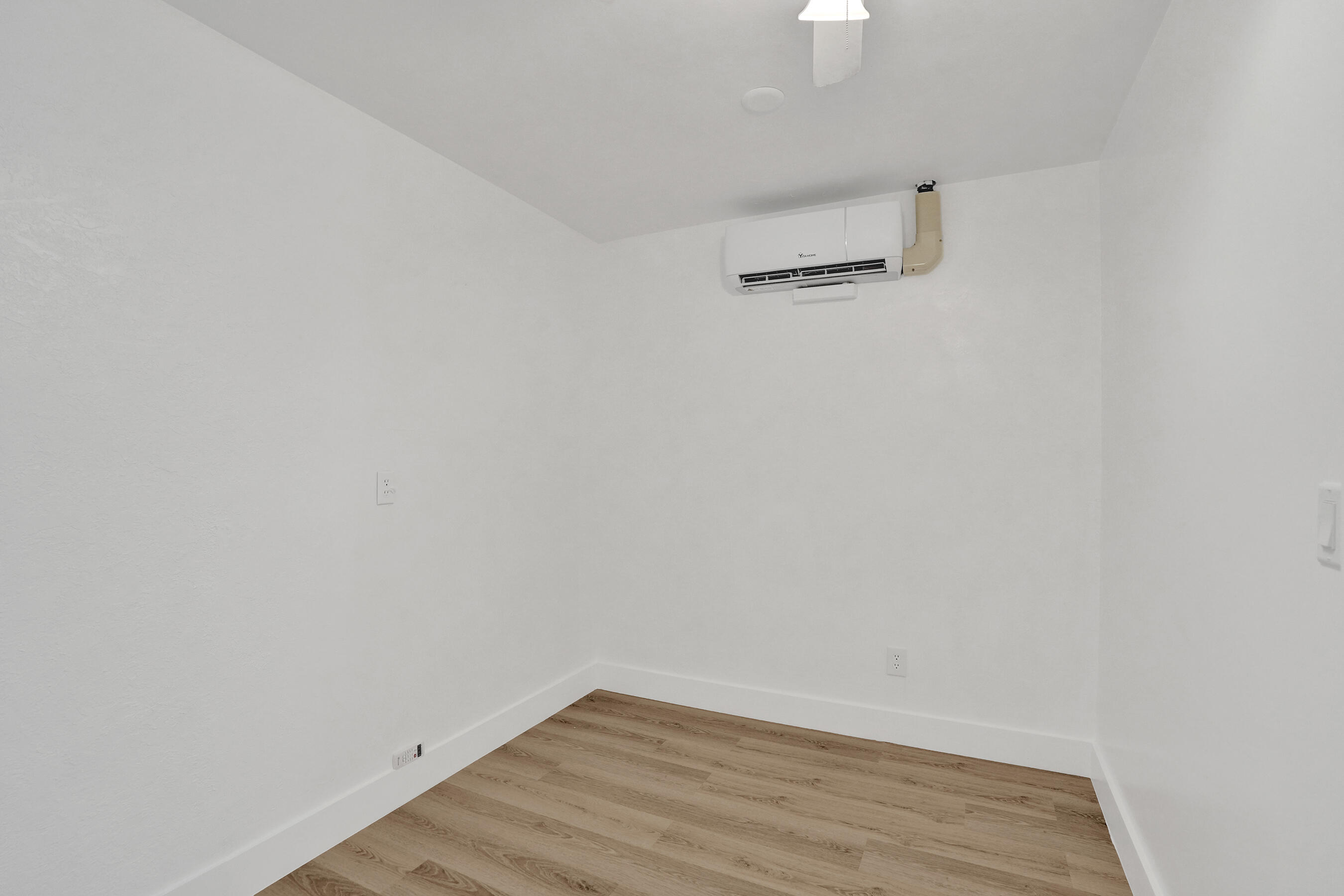 2020 Ne 15th Street Property Photo 21