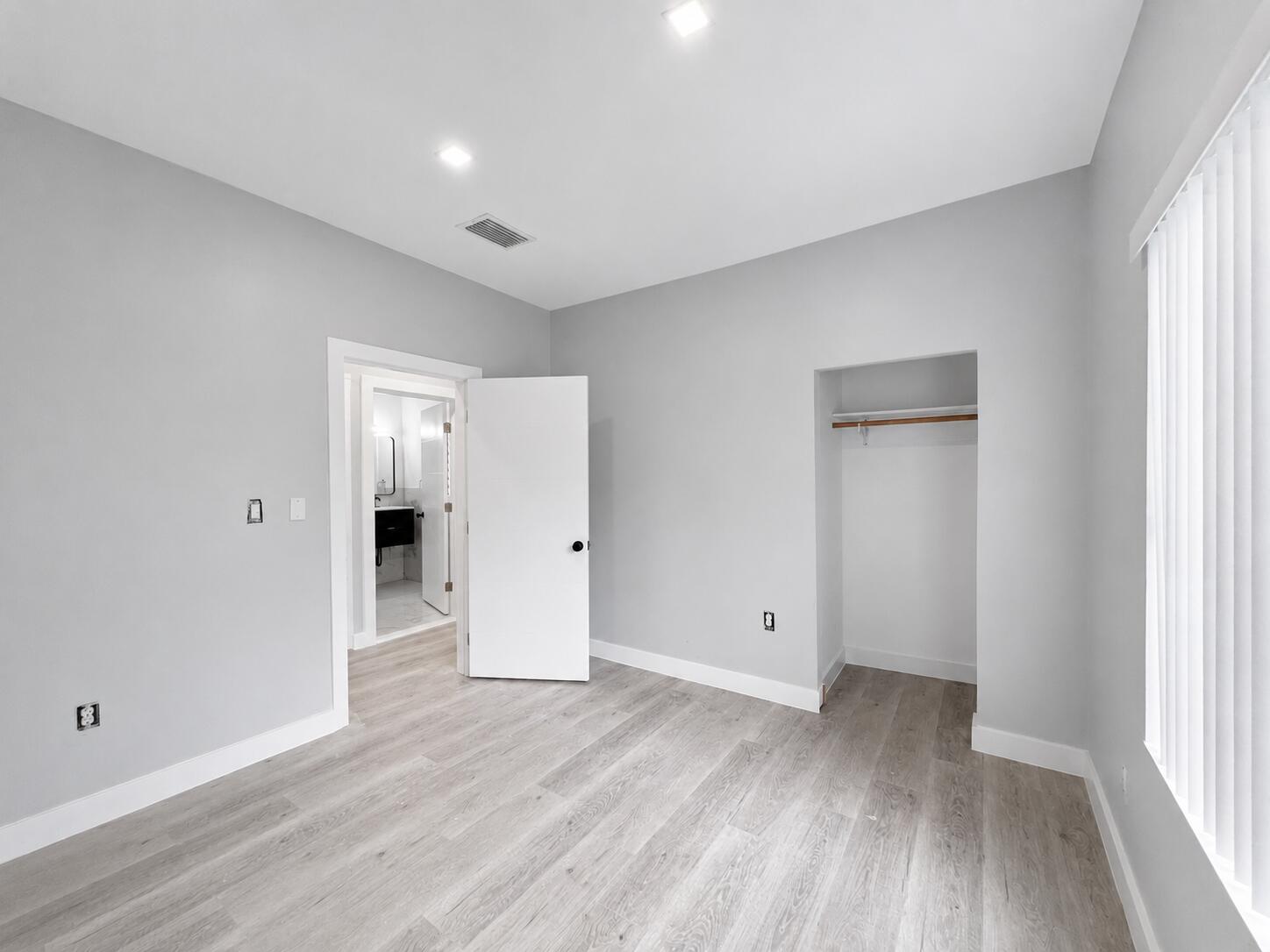 1905 Monroe Street Property Photo 18