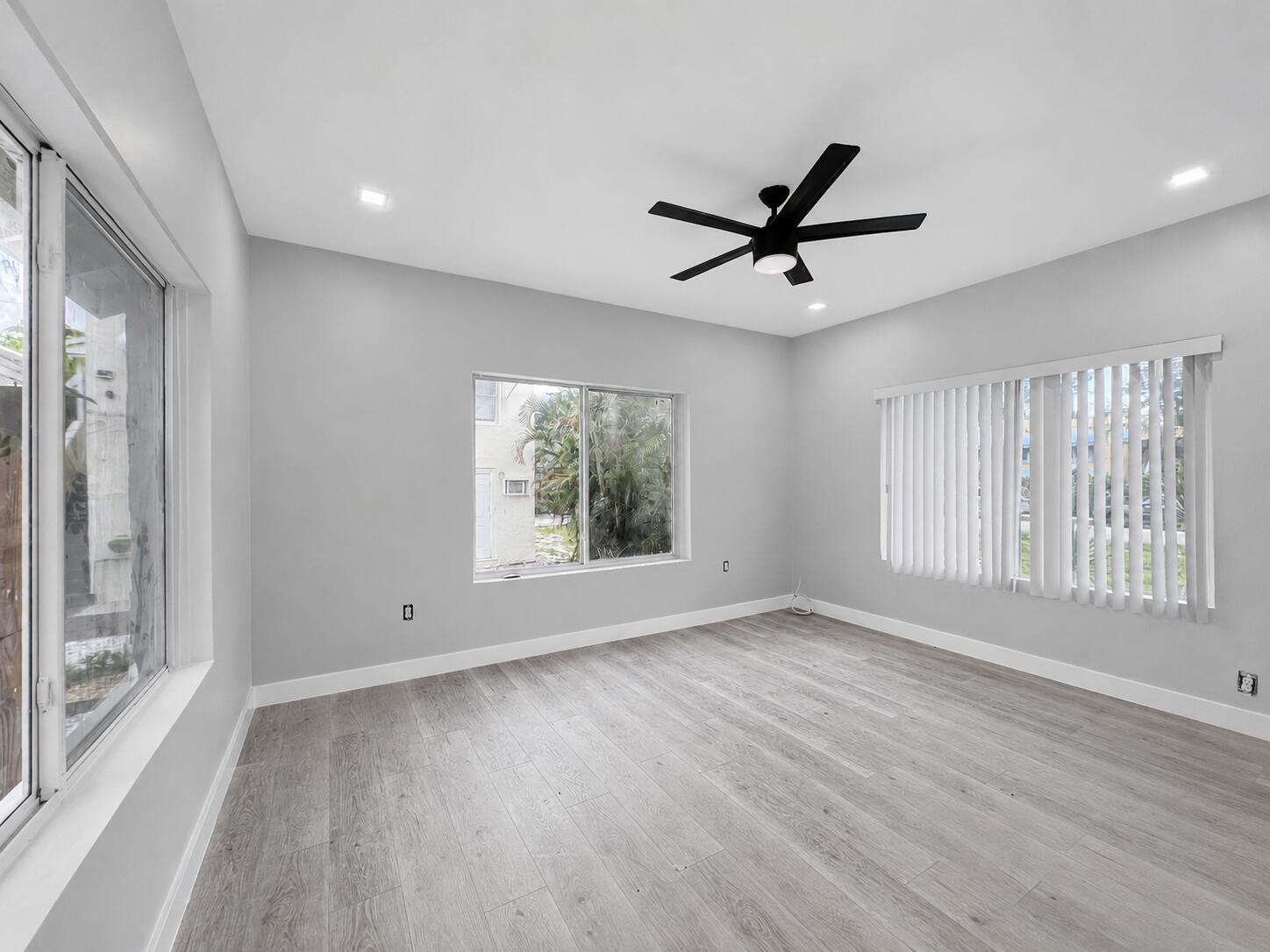 1905 Monroe Street Property Photo 21