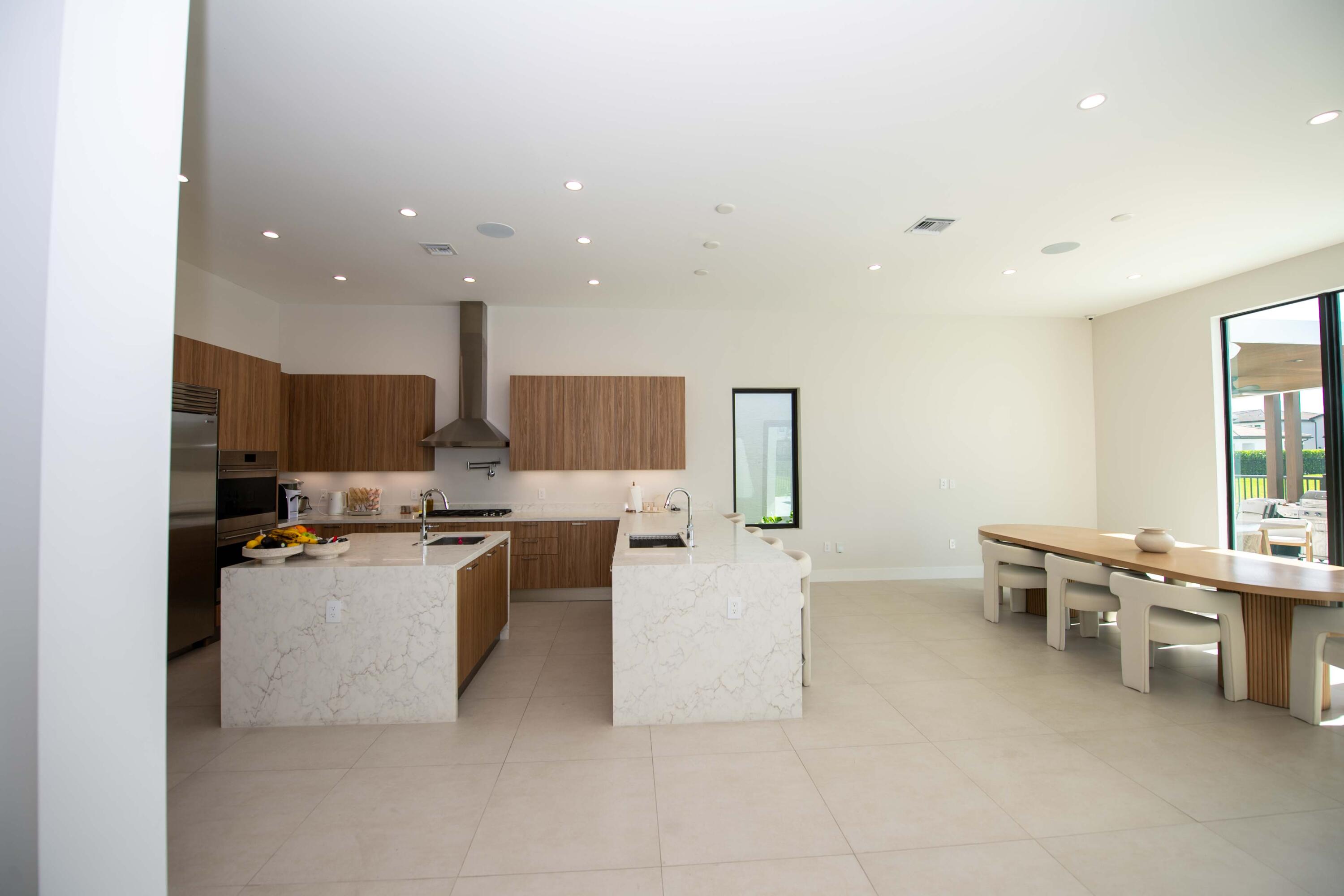 5746 Ashwood Circle W Property Photo 16
