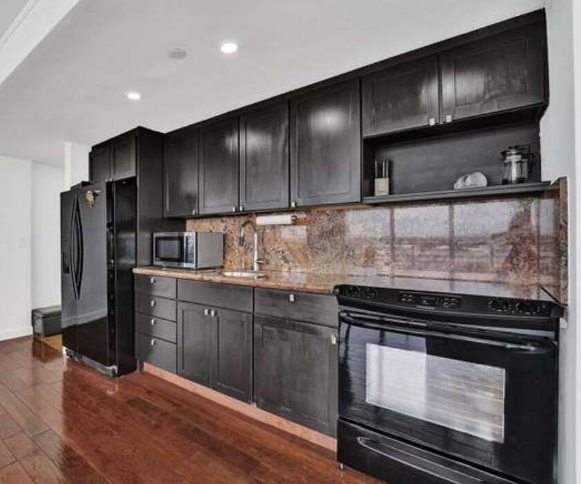 1720 Harrison Street 14h Property Photo 22