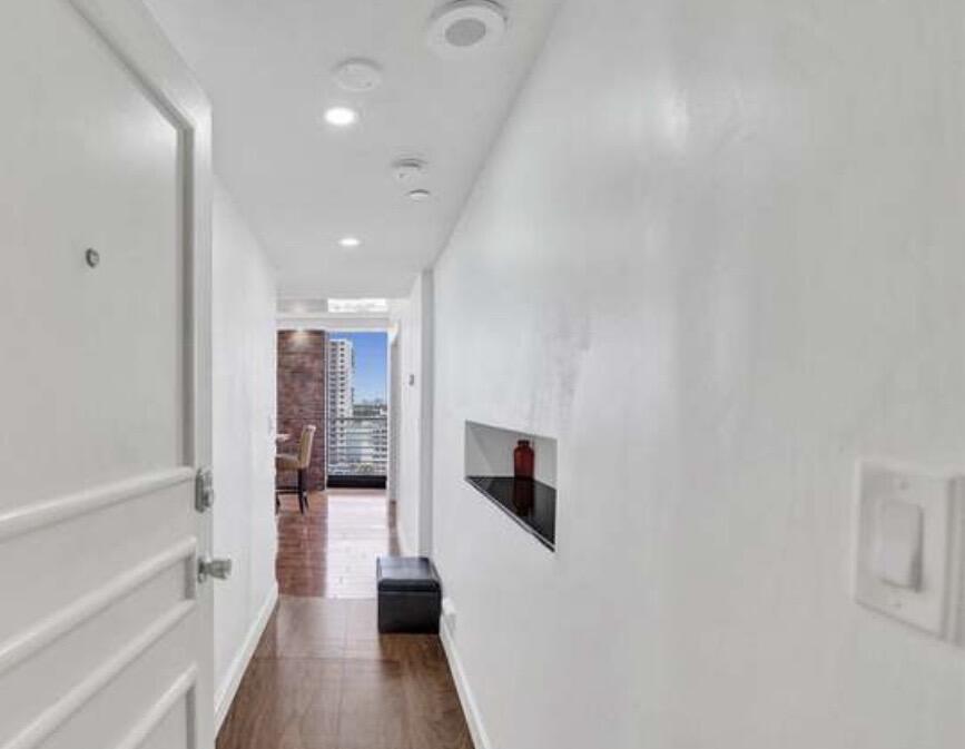 1720 Harrison Street 14h Property Photo 26