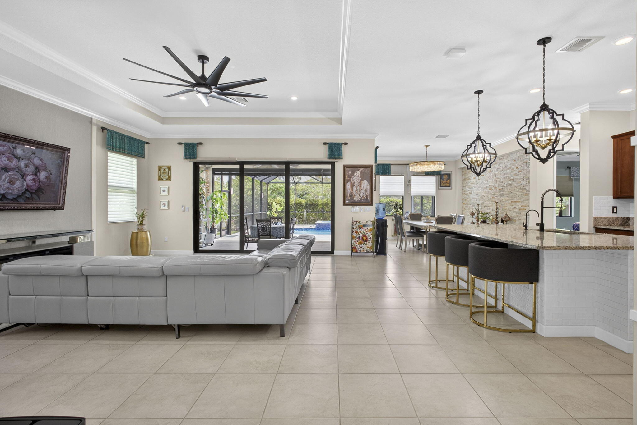 1010 Sweetgrass Street Property Photo 4