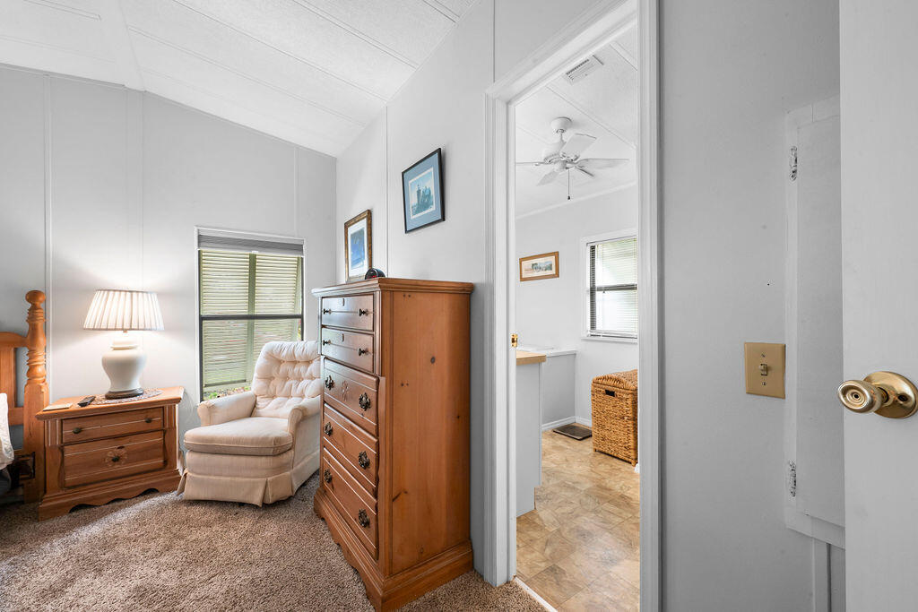 7894 Se Saratoga Drive E Property Photo 27
