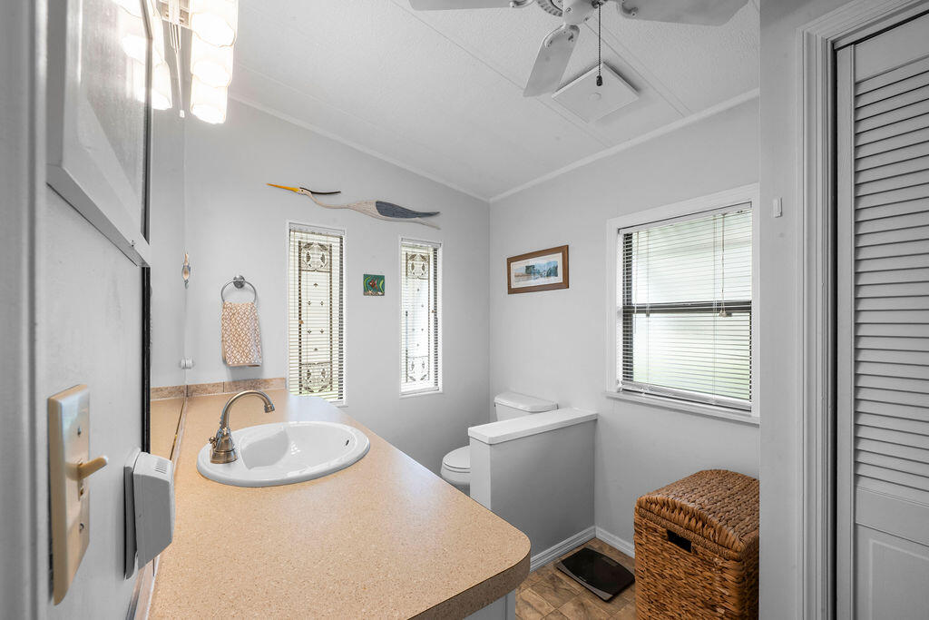 7894 Se Saratoga Drive E Property Photo 28