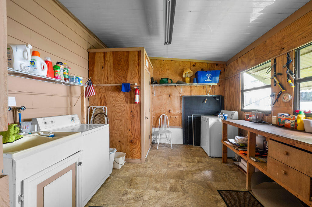 7894 Se Saratoga Drive E Property Photo 35