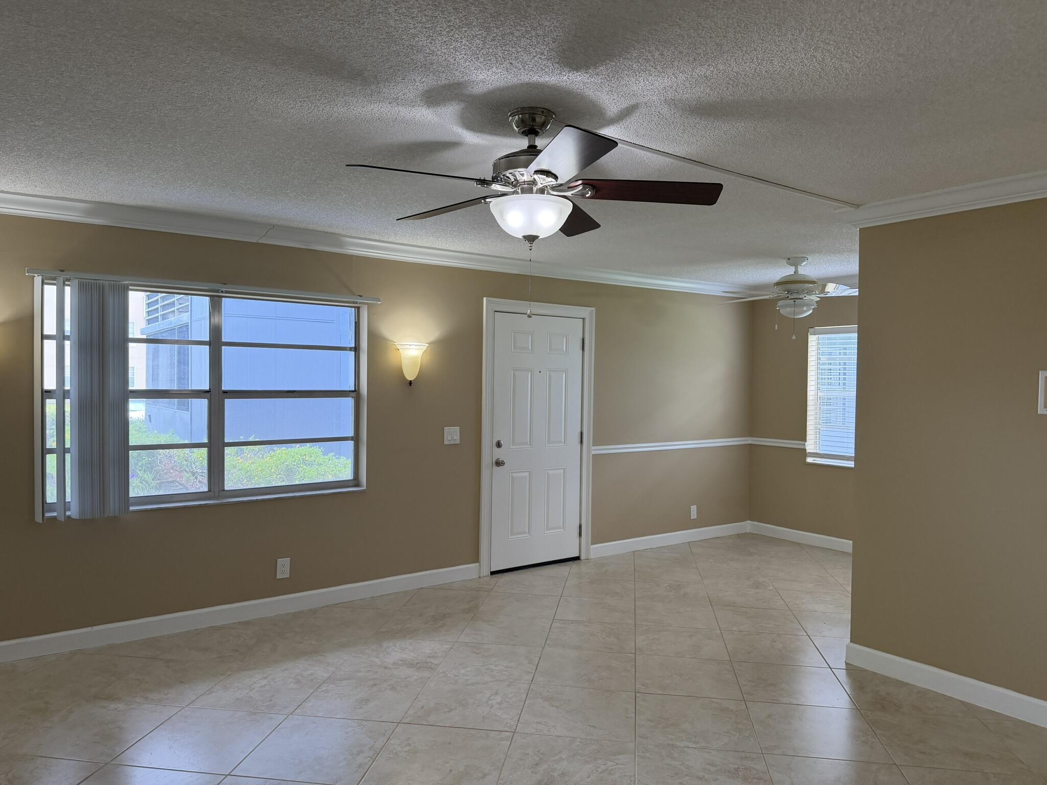 119 Burgundy C Property Photo 5