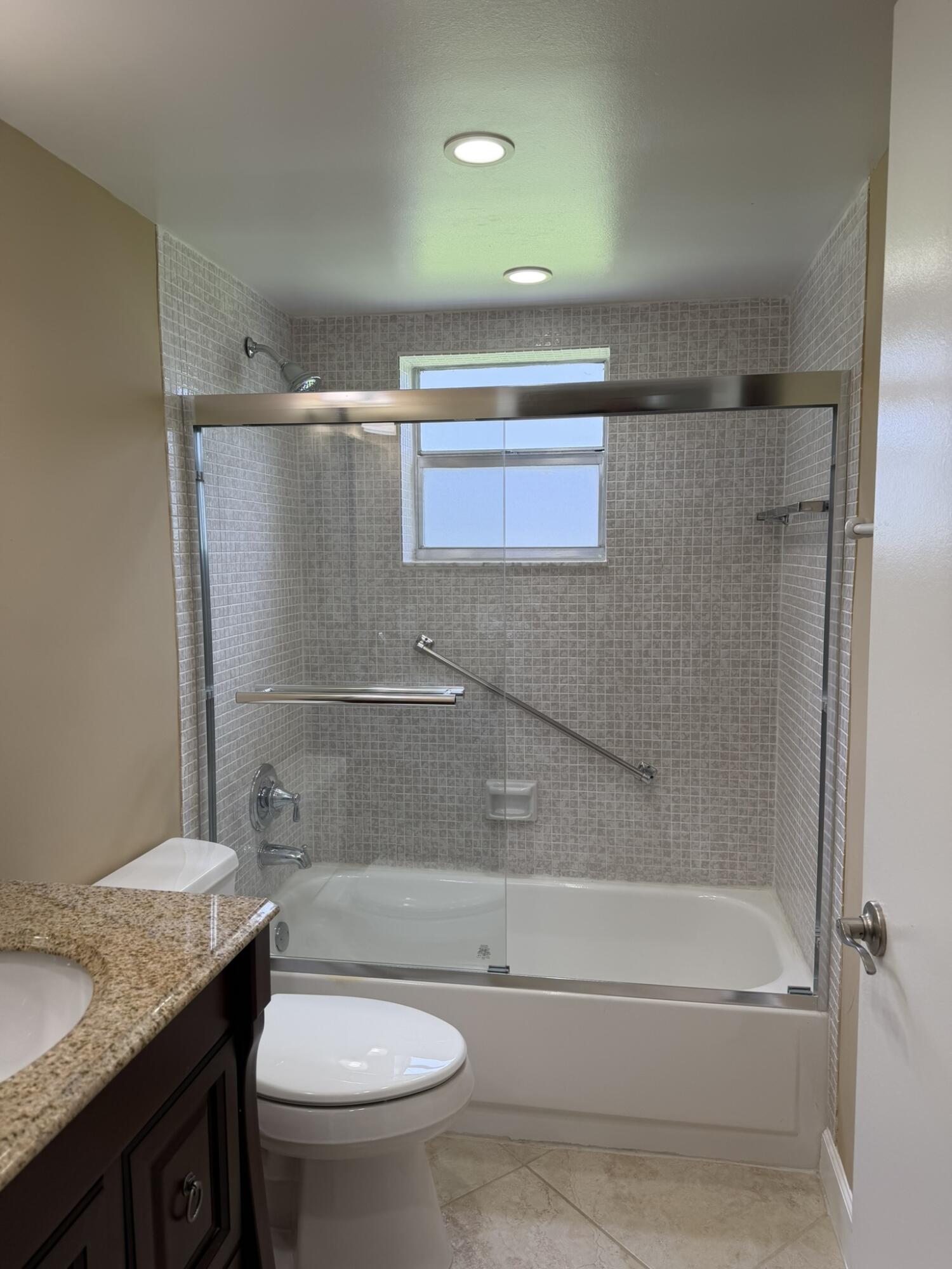 119 Burgundy C Property Photo 12