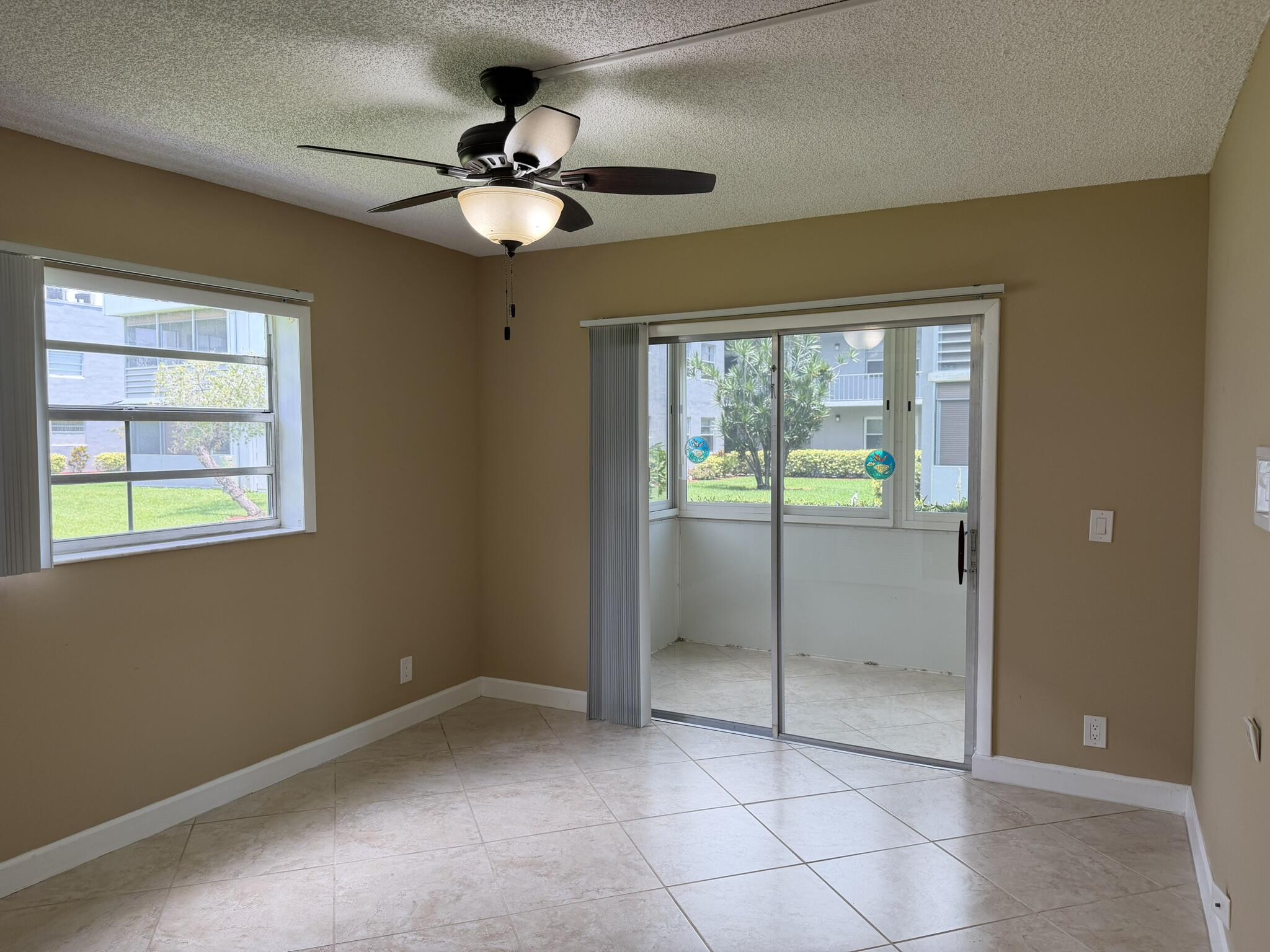 119 Burgundy C Property Photo 13