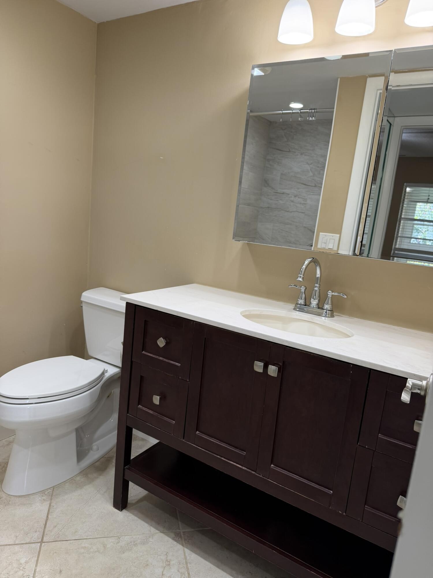 119 Burgundy C Property Photo 15