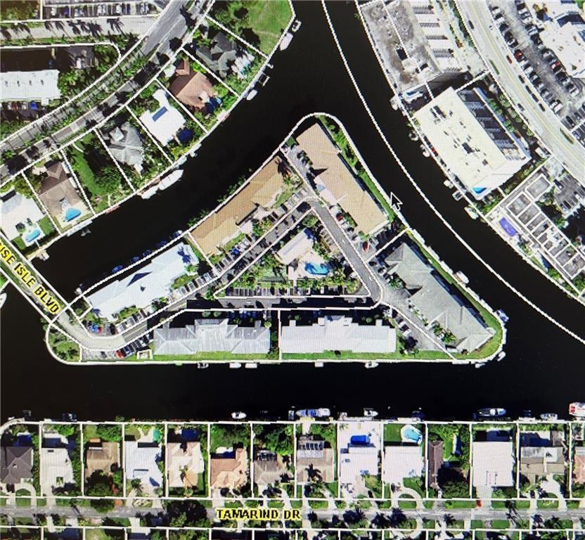 450 Paradise Isle Boulevard Property Photo 2