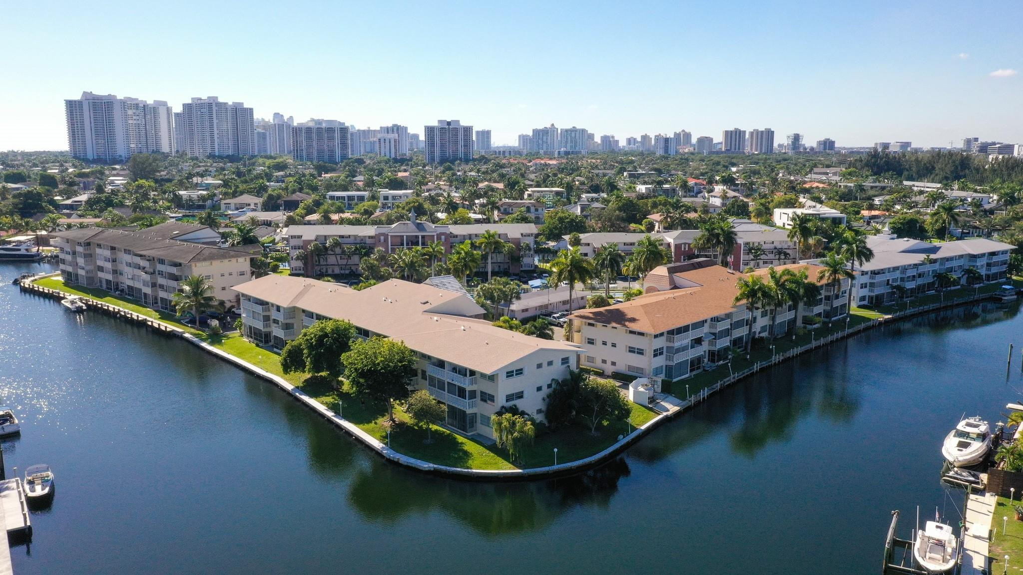450 Paradise Isle Boulevard Property Photo 27