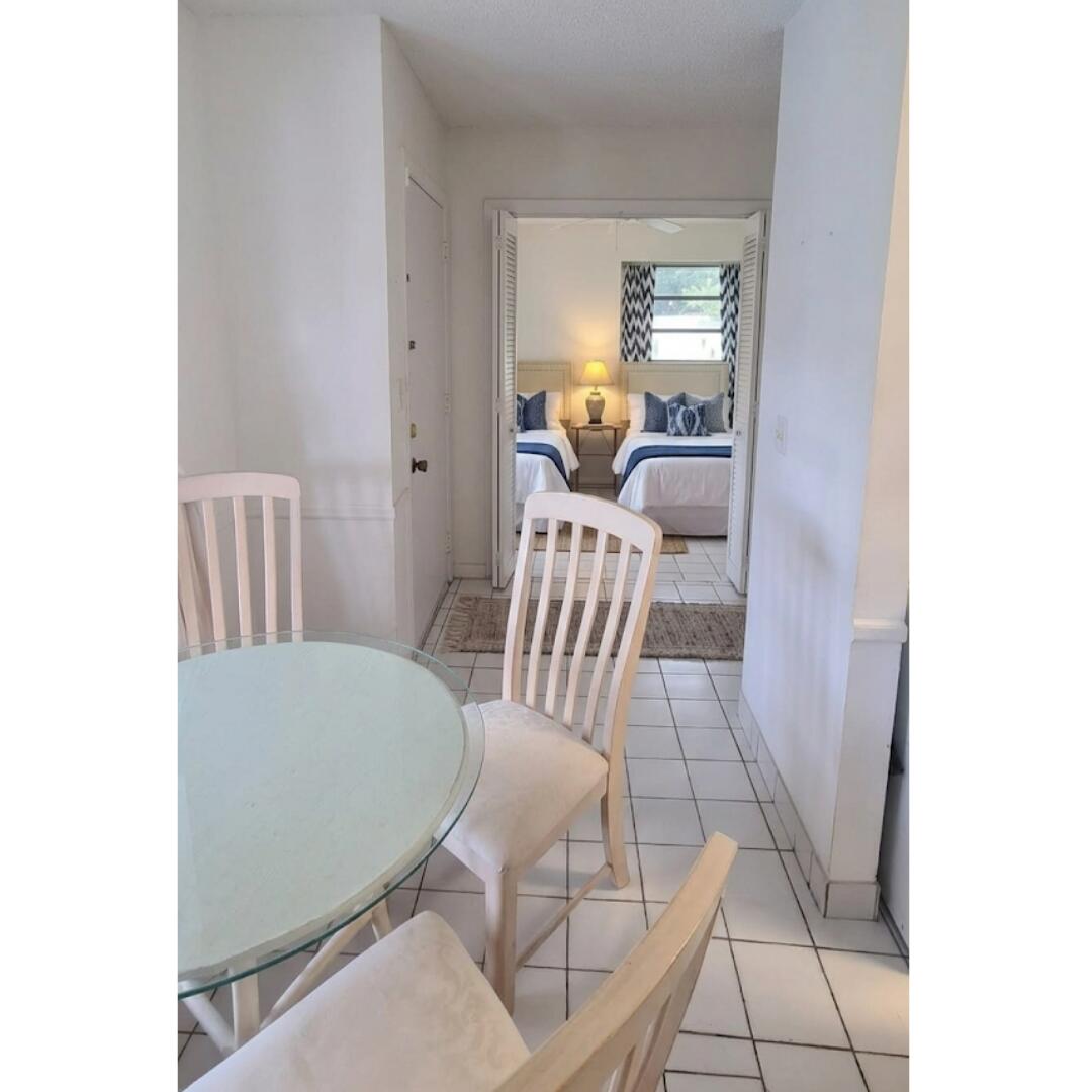 13746 Via Flora E Property Photo 4