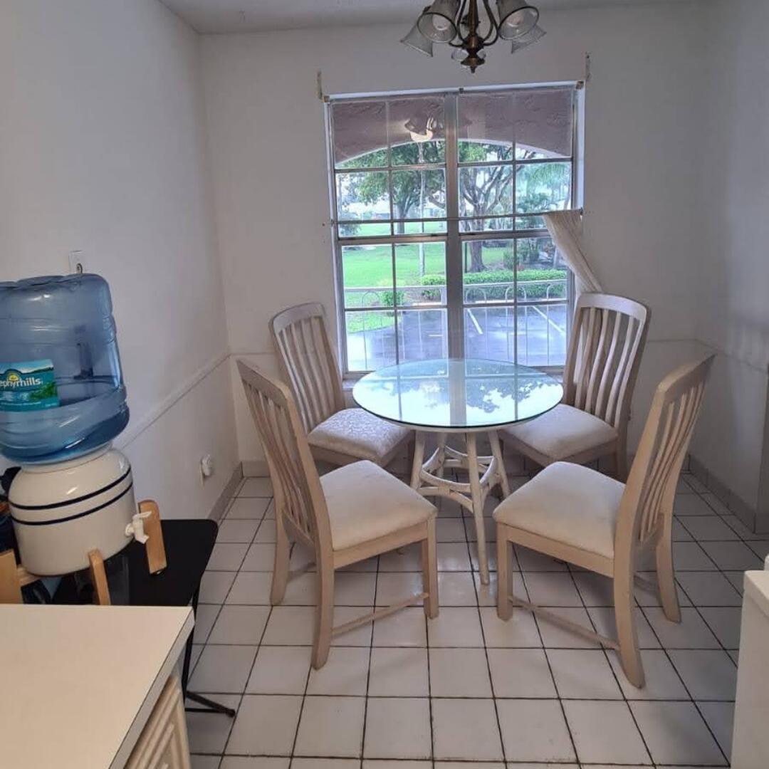 13746 Via Flora E Property Photo 5