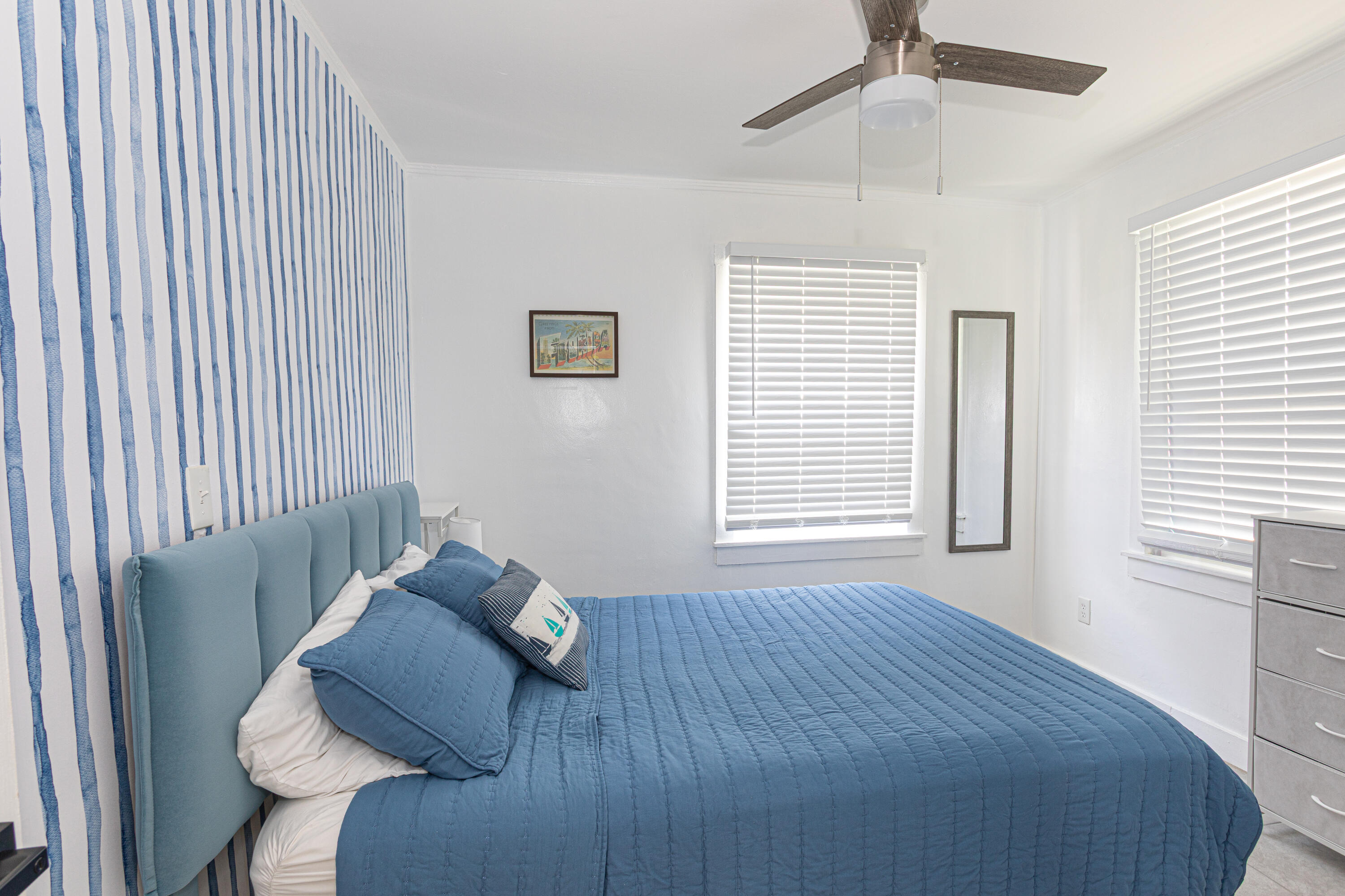 305 N Lakeside Drive Property Photo 20
