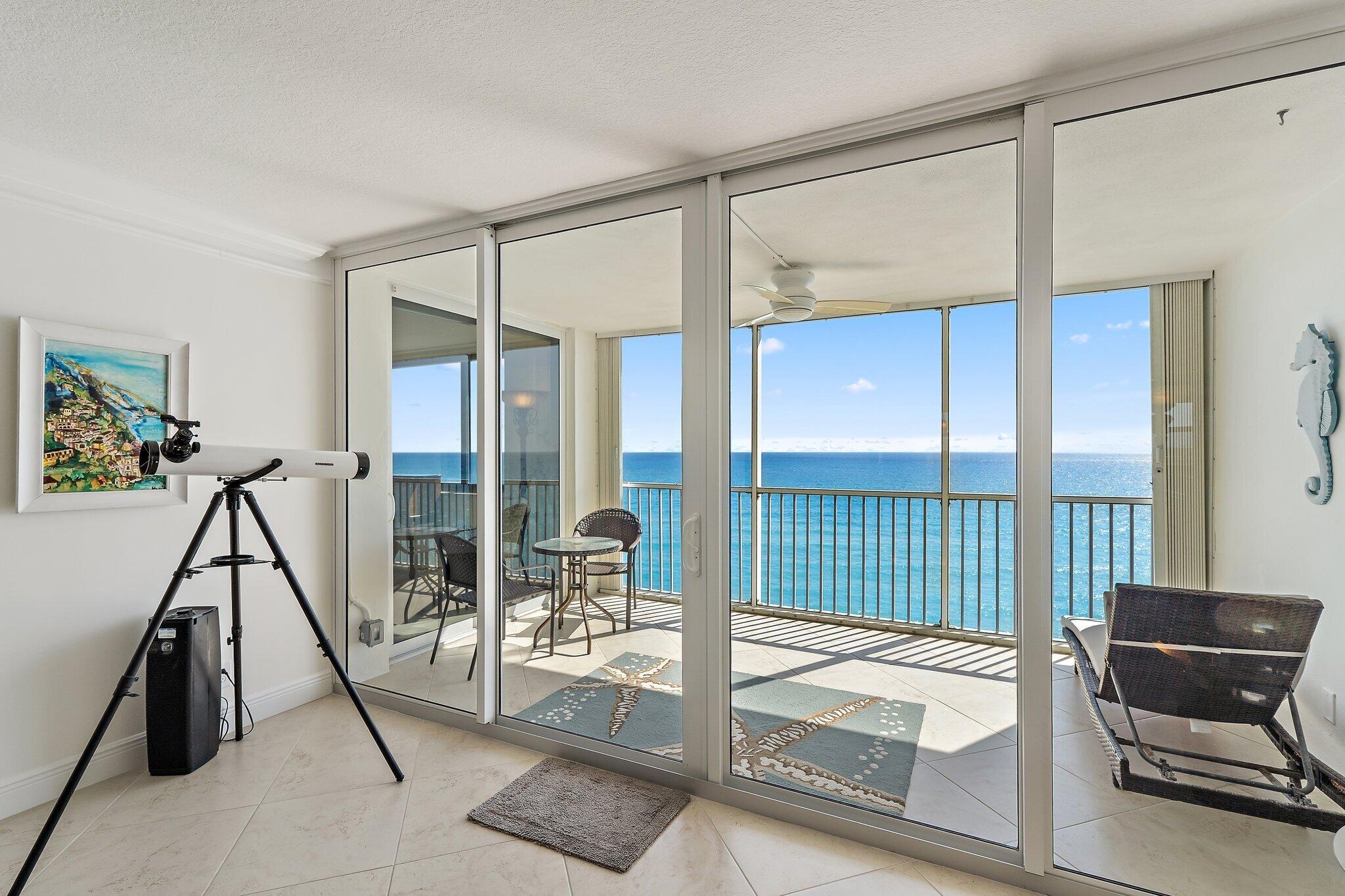 840 Ocean Drive 905 Property Photo 14