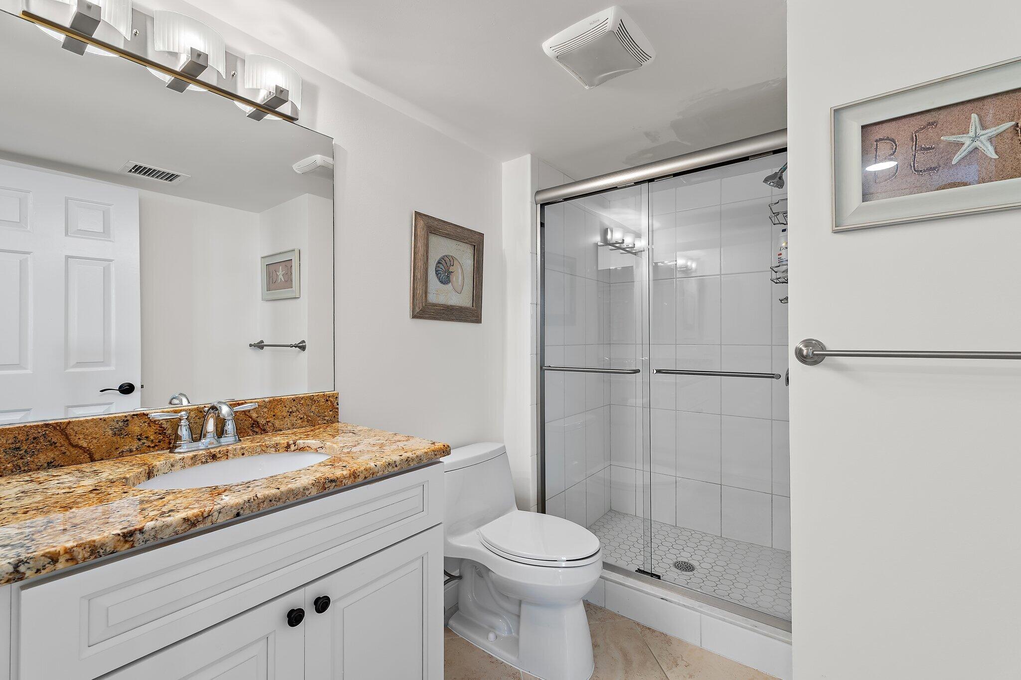 840 Ocean Drive 905 Property Photo 28