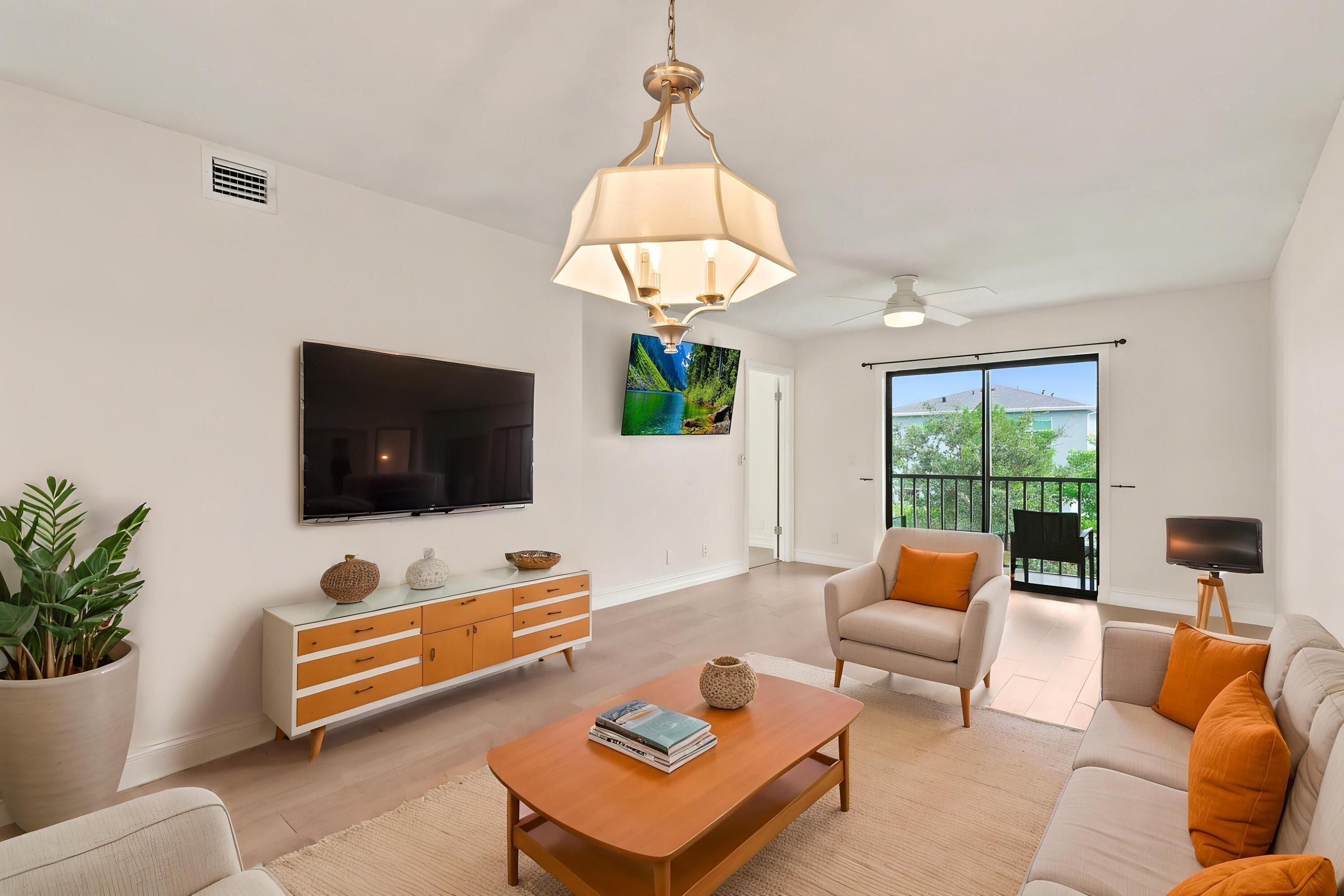 7209 Golf Colony Court 203 Property Photo 11