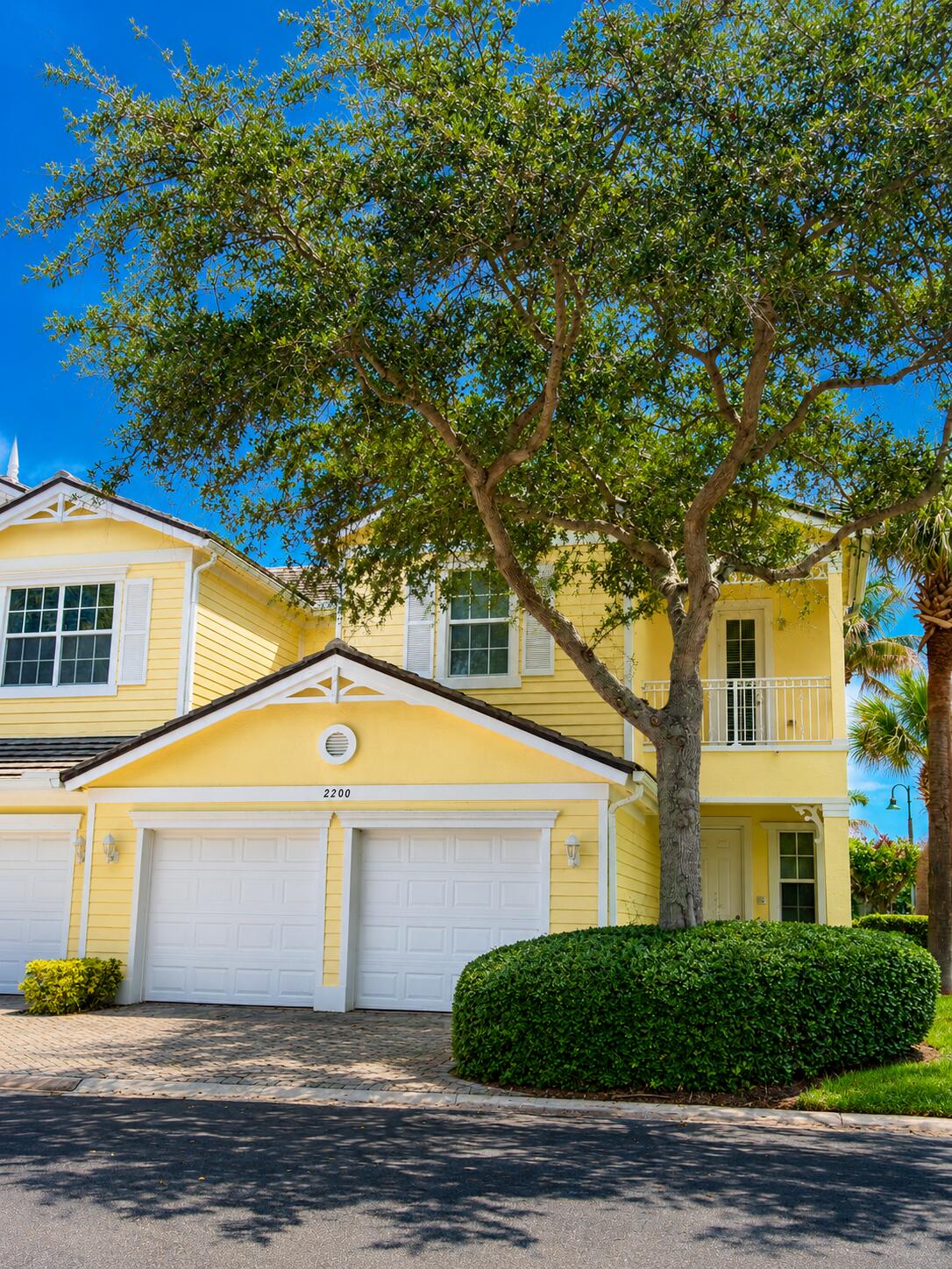 2200 Mariner Bay Boulevard Property Photo 1