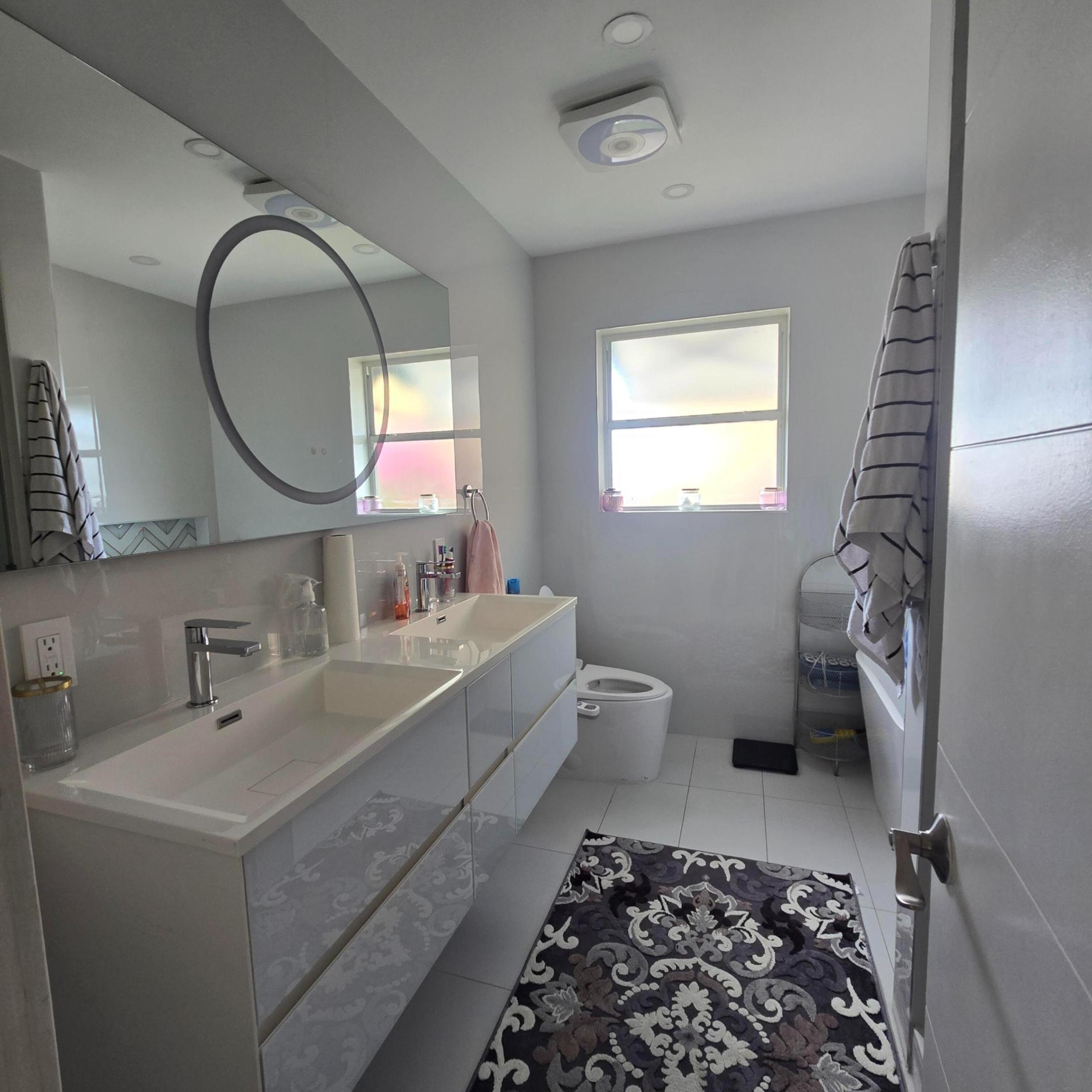 1844 Sheridan Street Property Photo 16