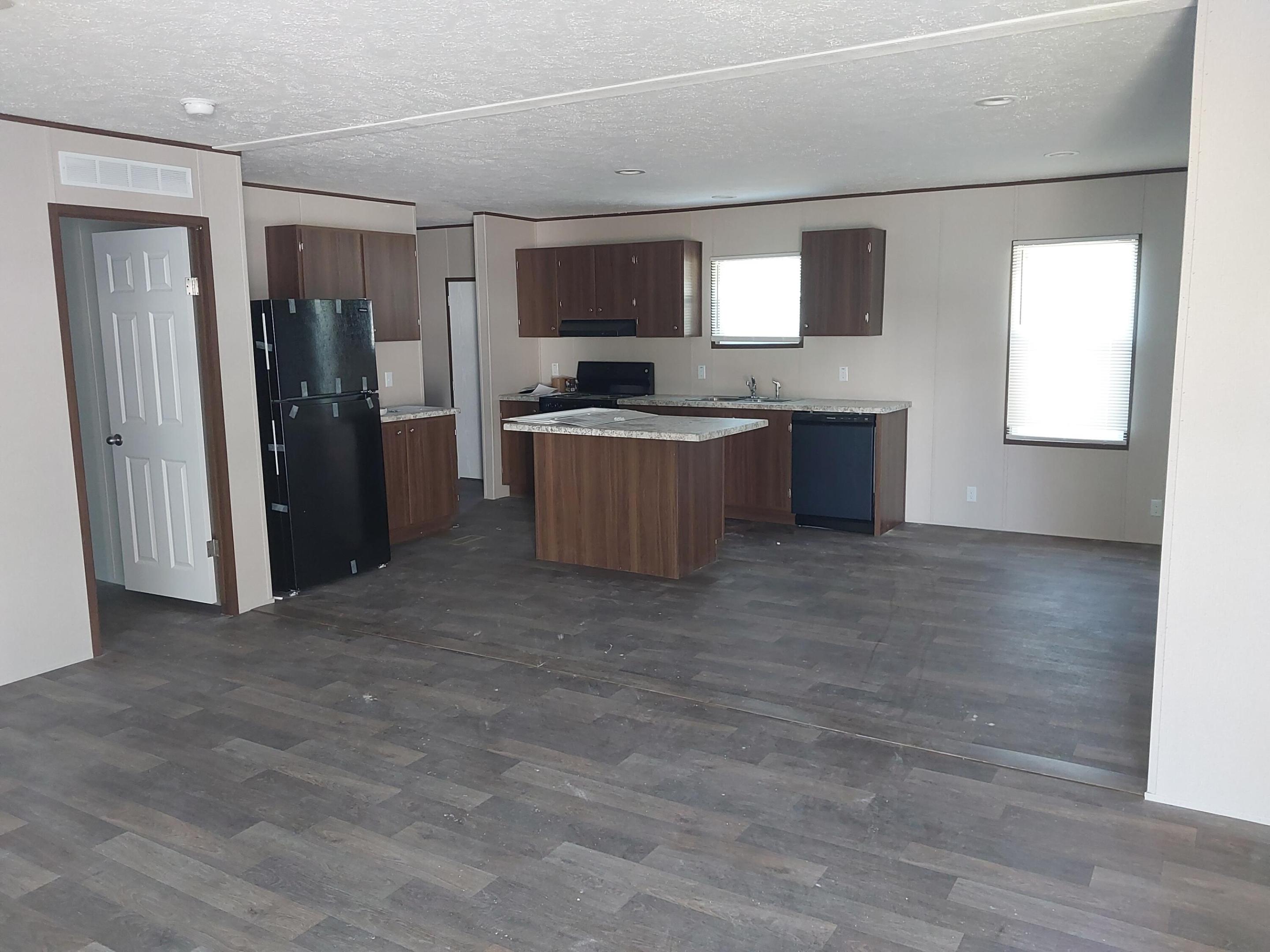 506 Se San Jose Street Property Photo 2