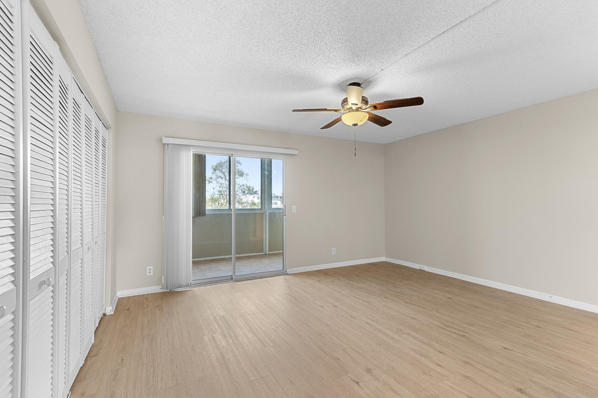 3013 Wolverton A Property Photo 15