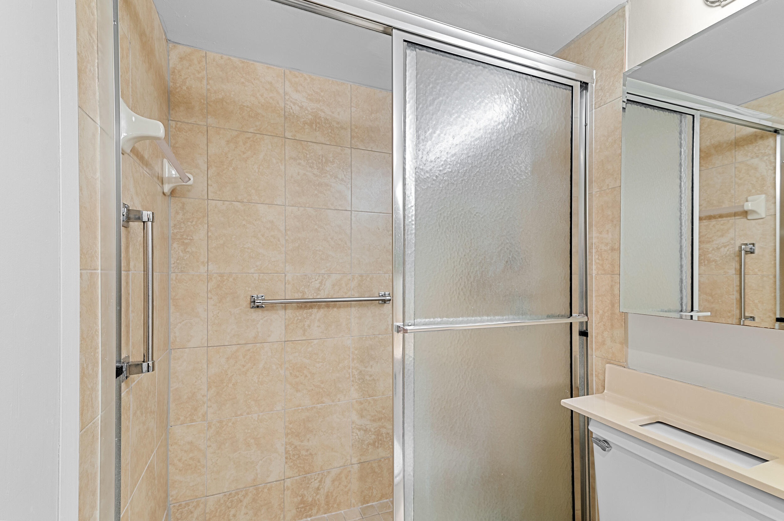 3013 Wolverton A Property Photo 22
