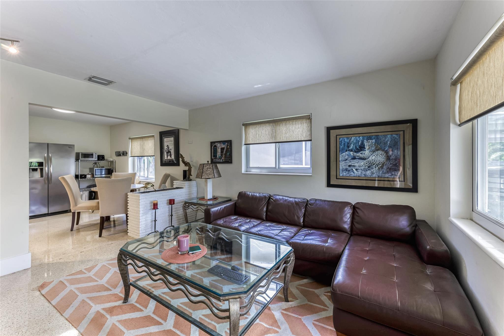 1676 Ne 40th Street Property Photo 6