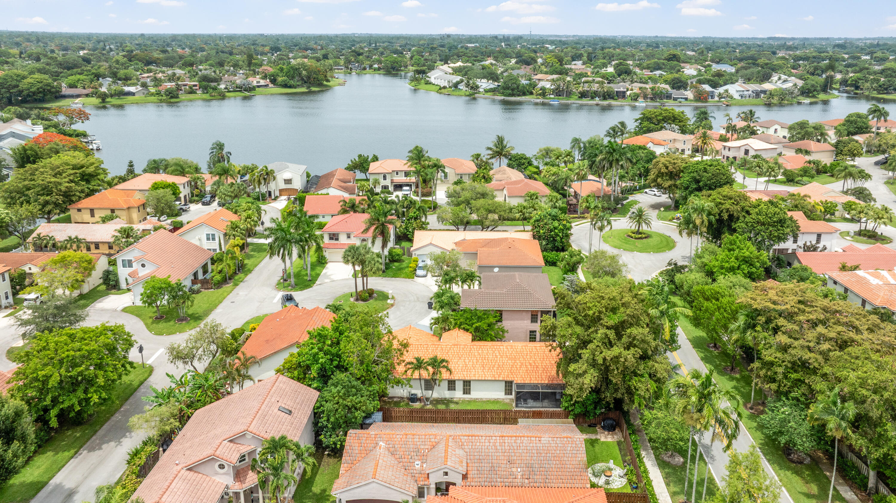 1763 Harborside Circle Property Photo 3