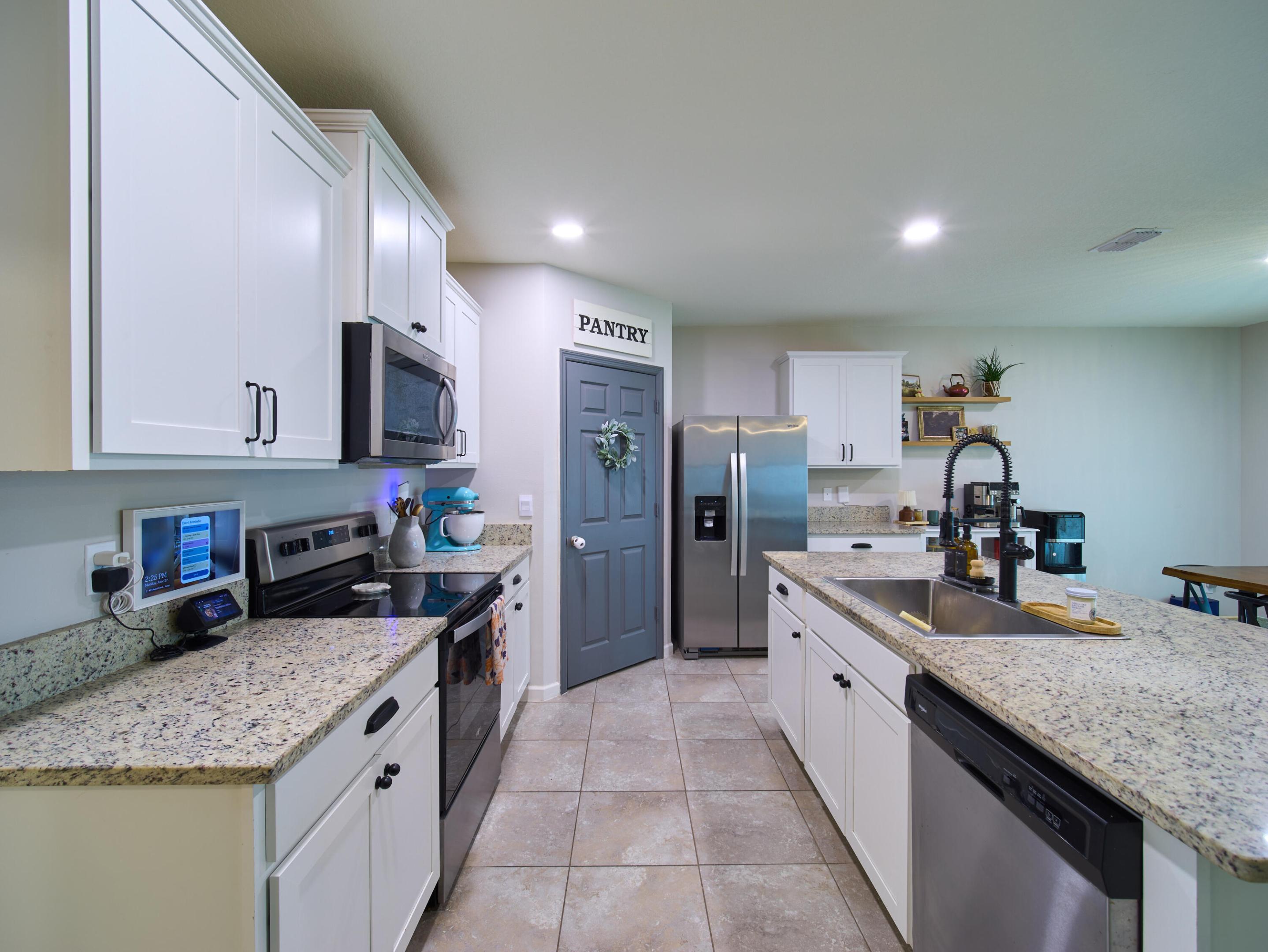 10953 Sw Tessili Way Property Photo 5