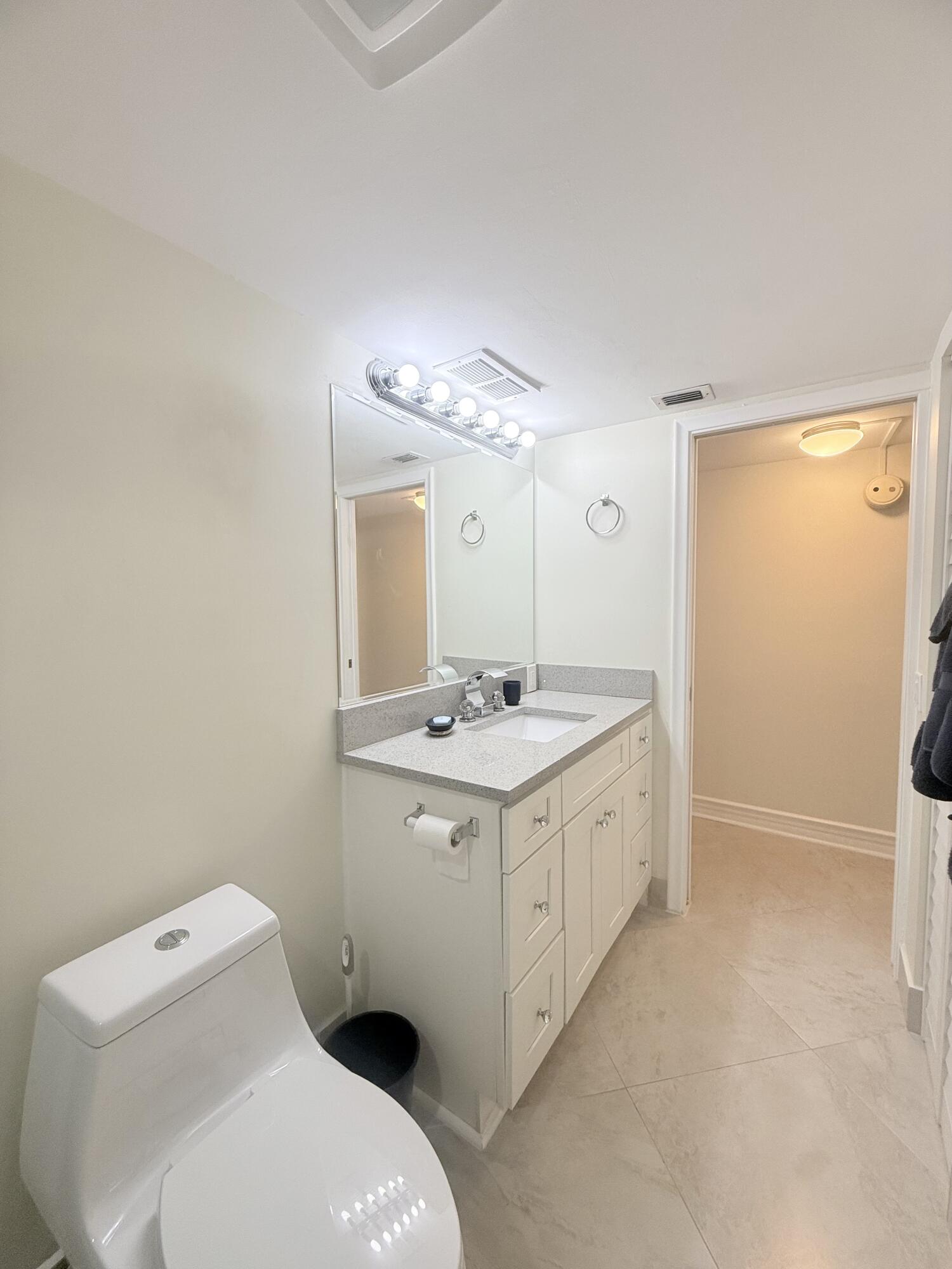 2301 Lucaya Lane D3 Property Photo 28