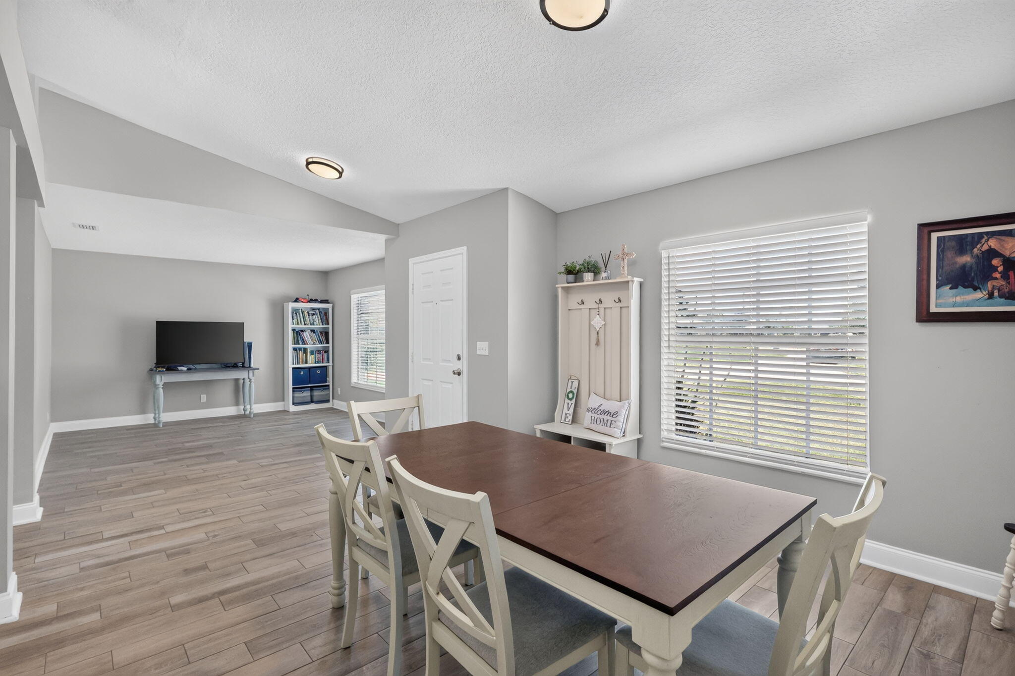6115 Nw Nolia Court Property Photo 4
