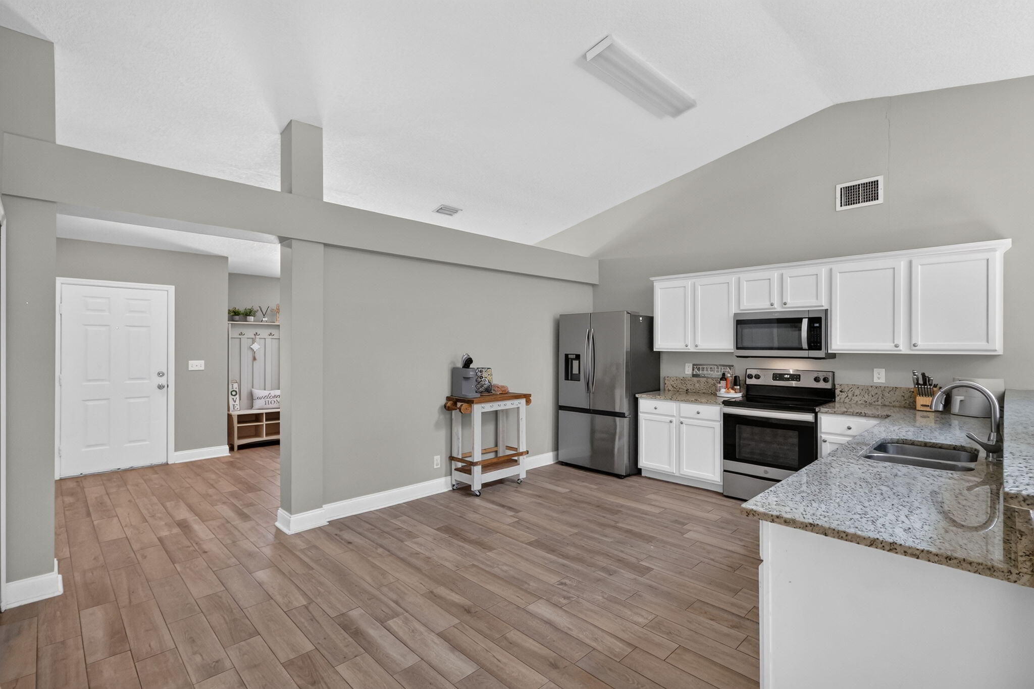 6115 Nw Nolia Court Property Photo 8