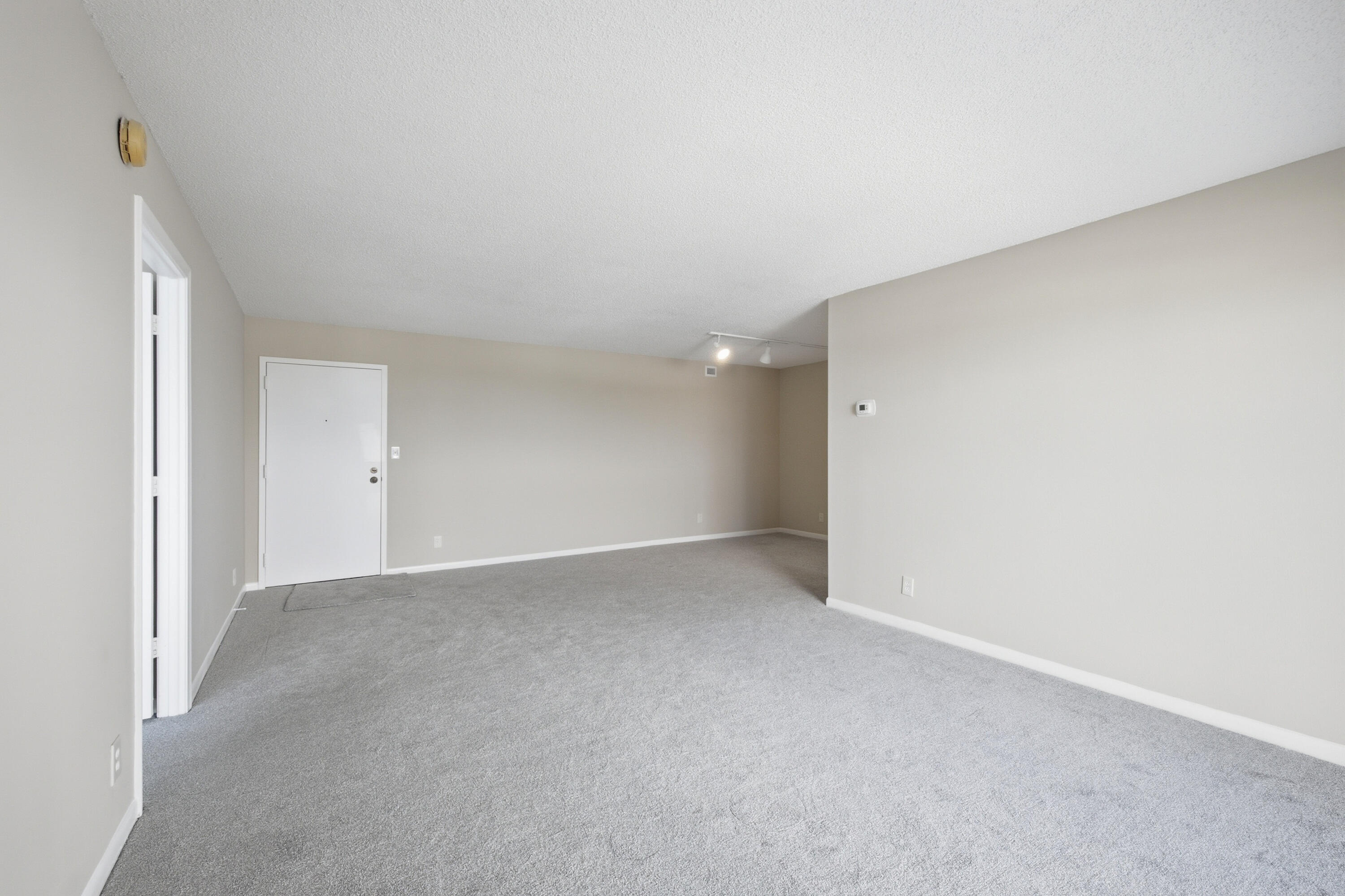 2841 N Ocean Boulevard 1503 Property Photo 11