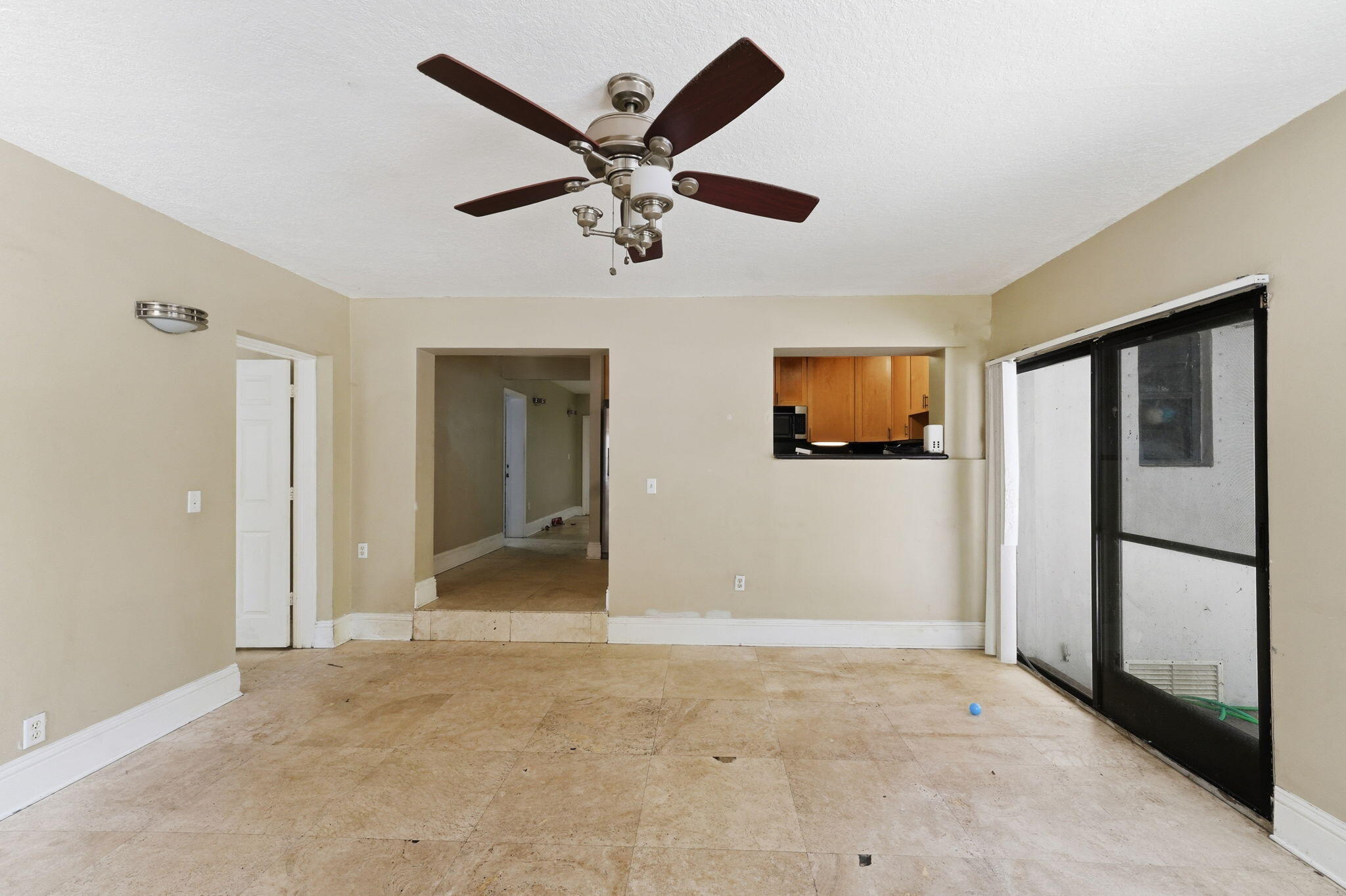 1060 Ne 123rd Street Property Photo 8