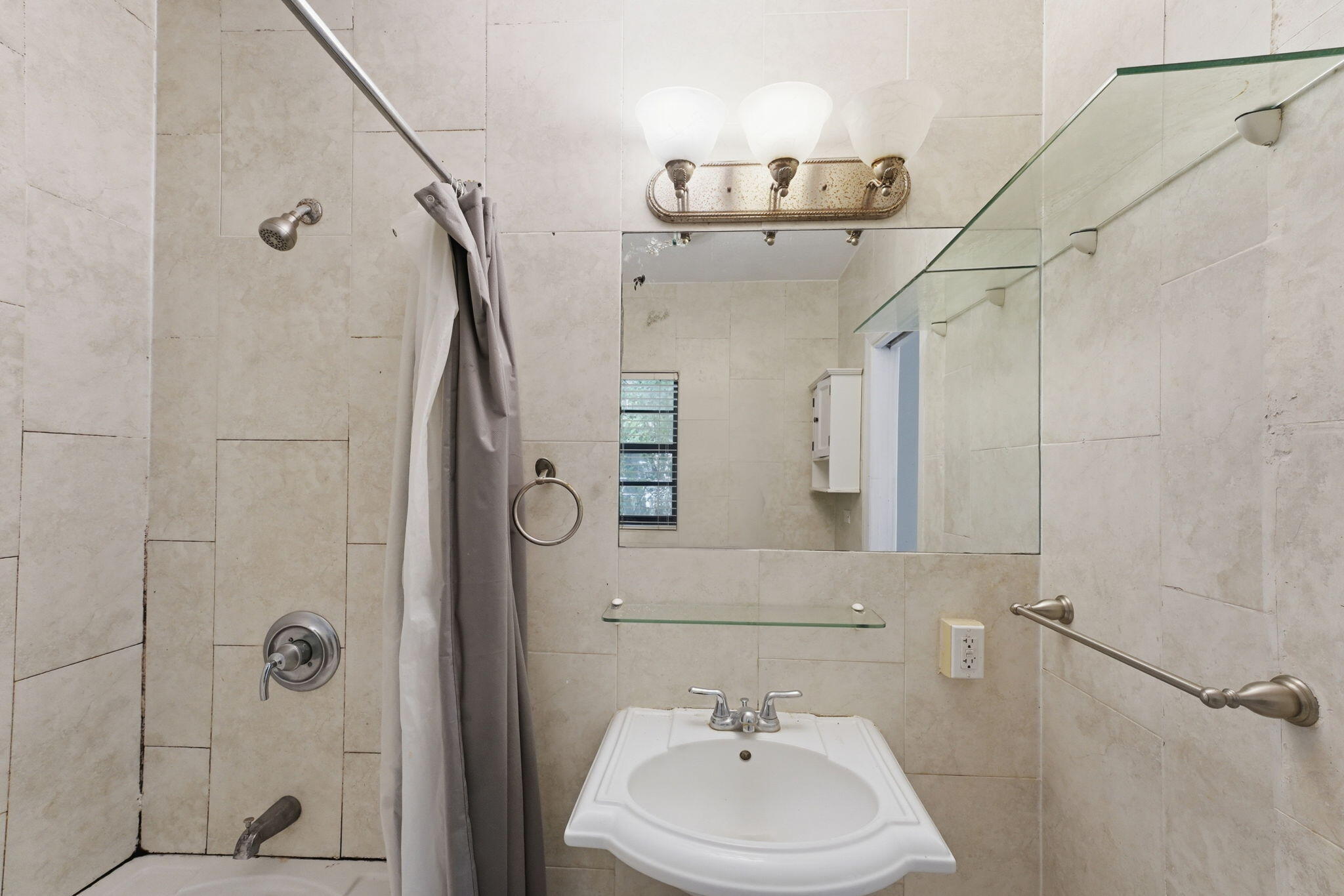 1060 Ne 123rd Street Property Photo 25