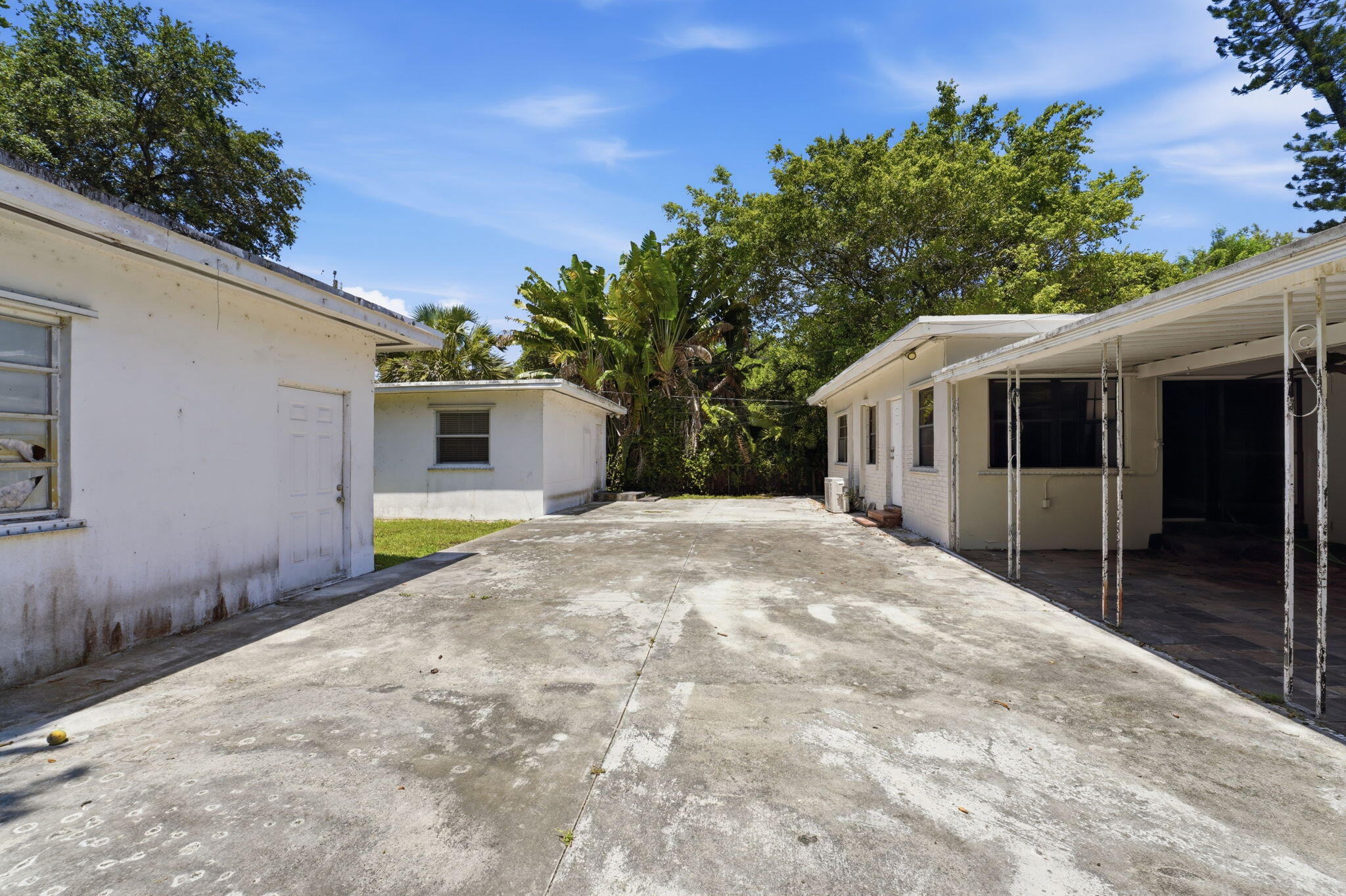 1060 Ne 123rd Street Property Photo 33