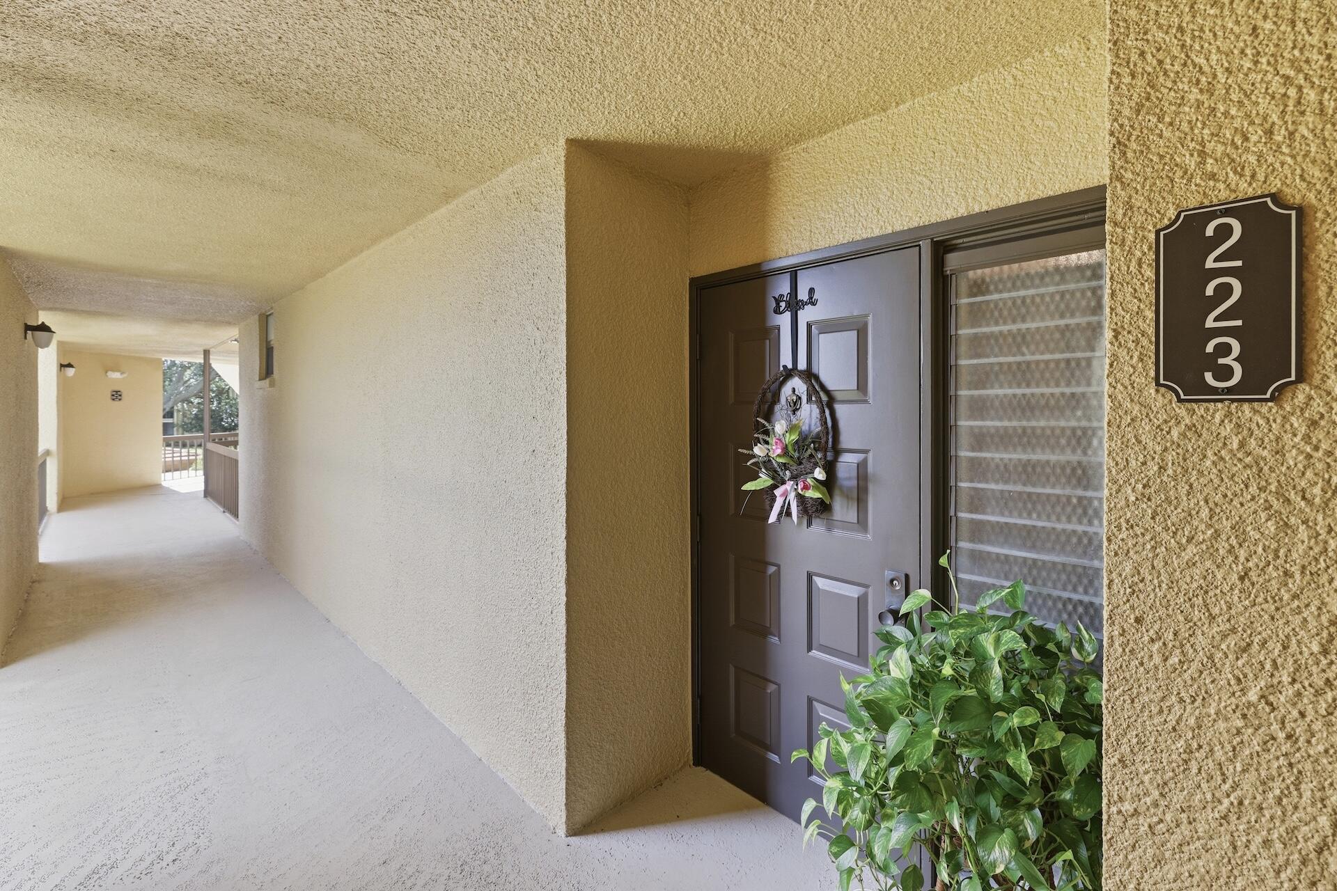 5344 Woodland Lakes Drive 223 Property Photo 4