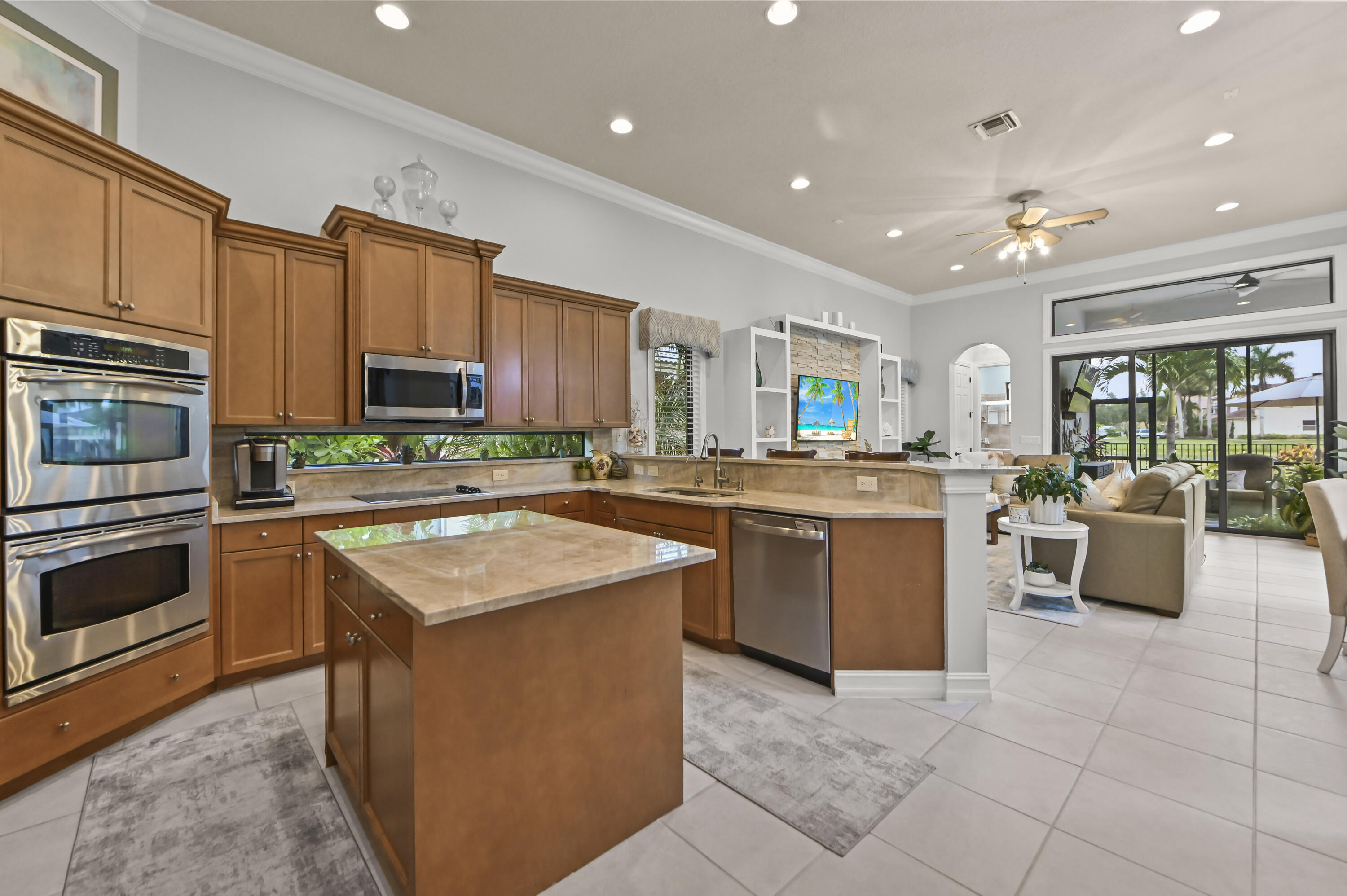 8729 Wellington View Drive Property Photo 15