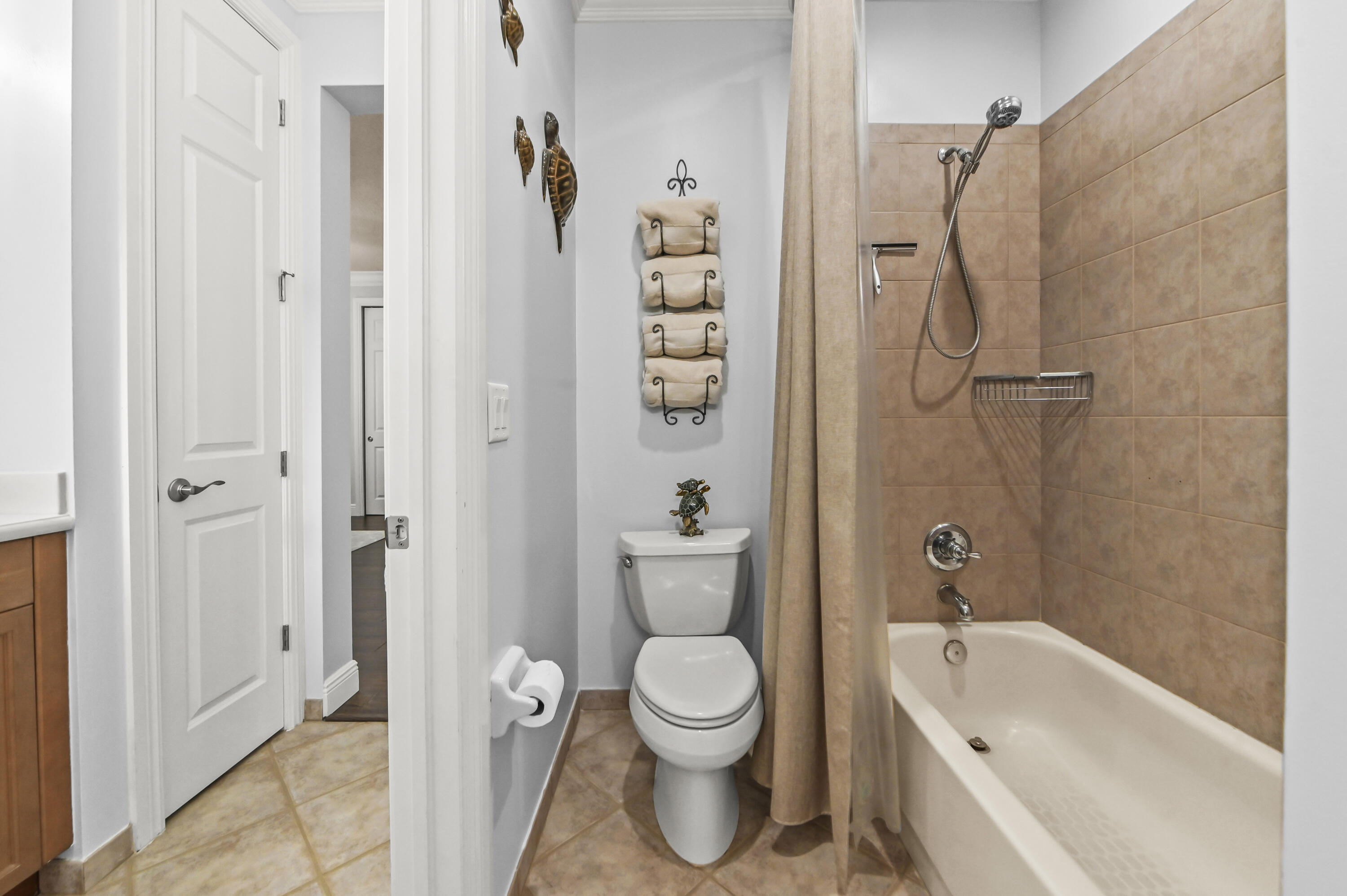 8729 Wellington View Drive Property Photo 44