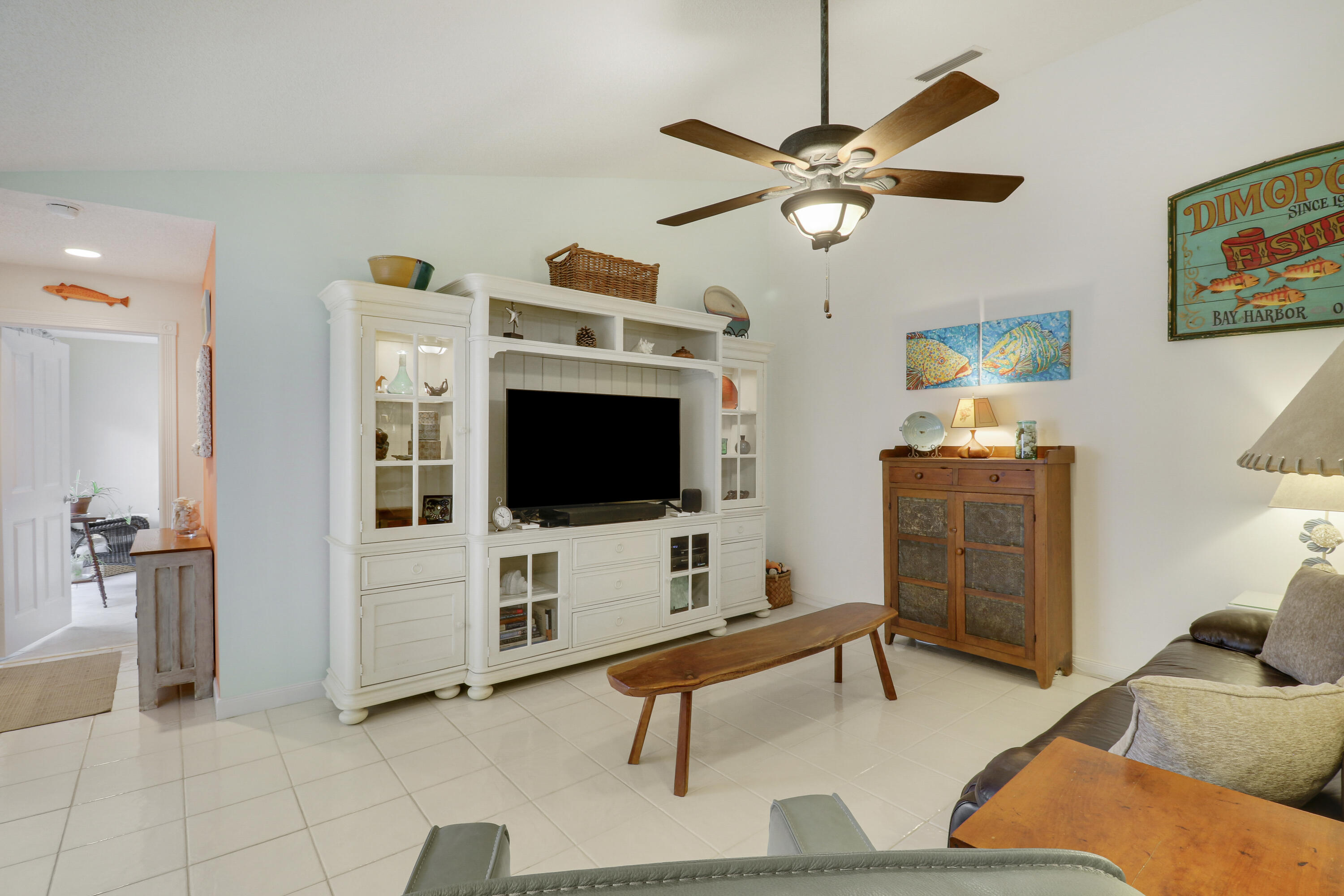 10301 Chapman Oak Court Property Photo 1