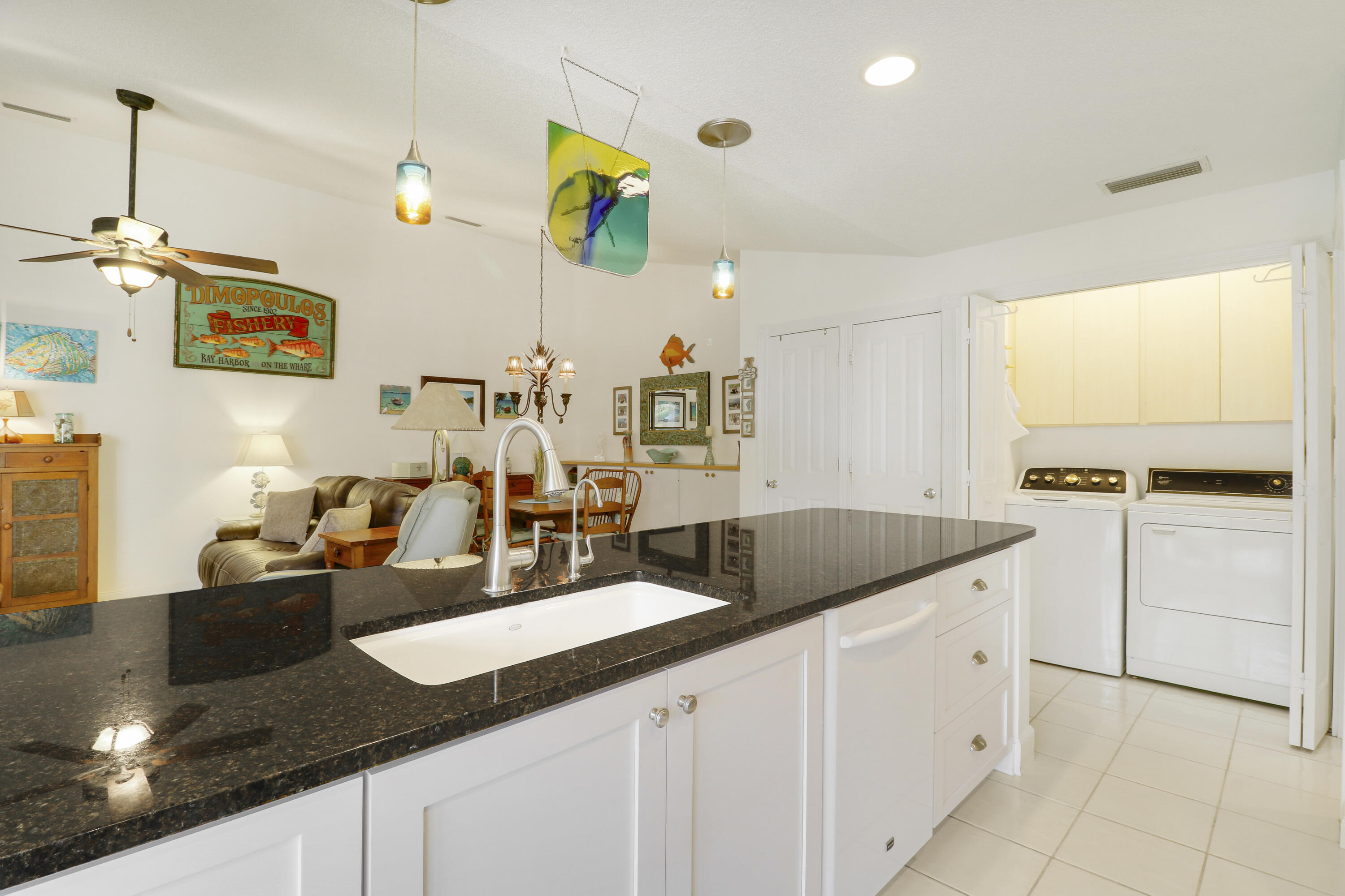 10301 Chapman Oak Court Property Photo 6